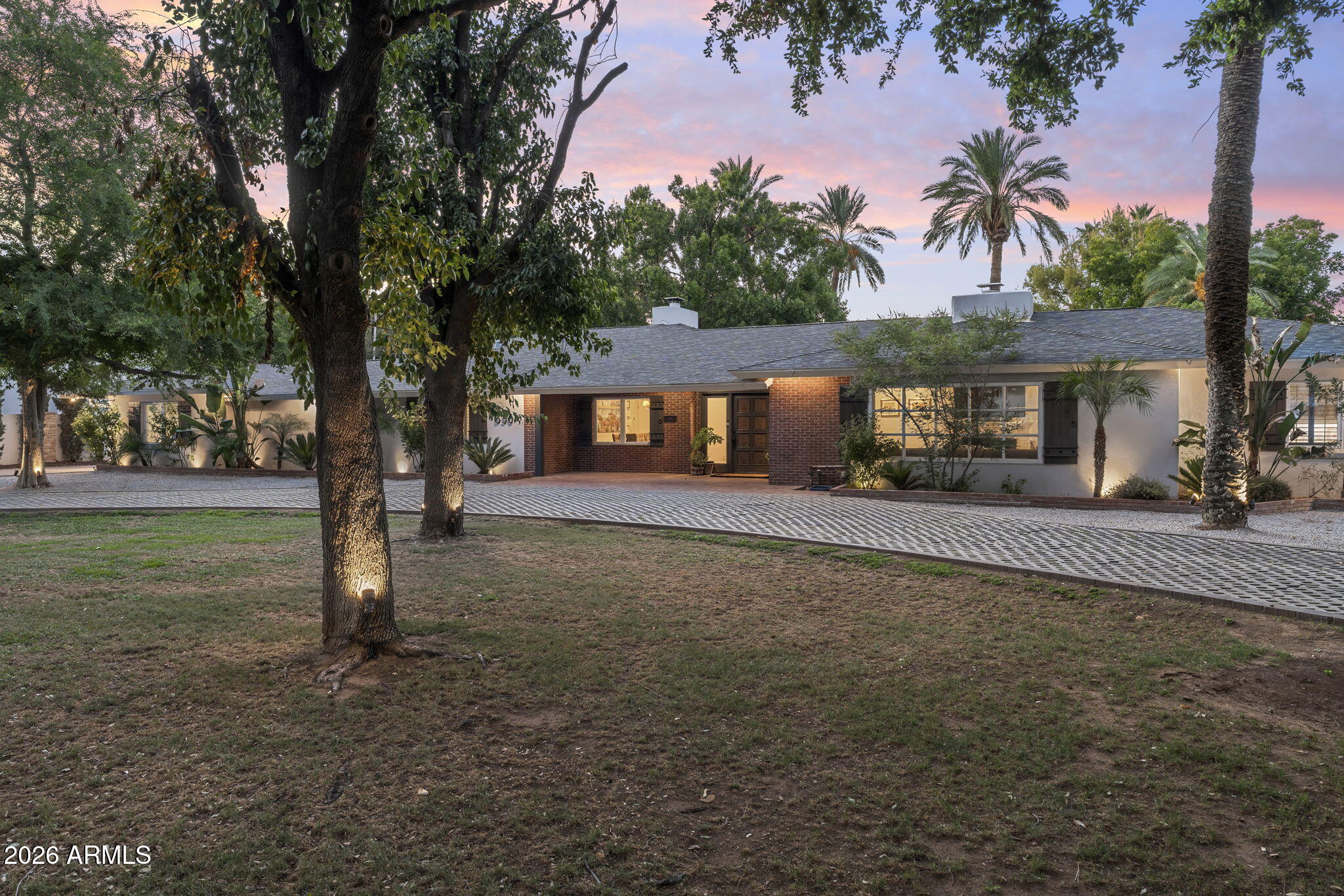 550 W BERRIDGE Lane