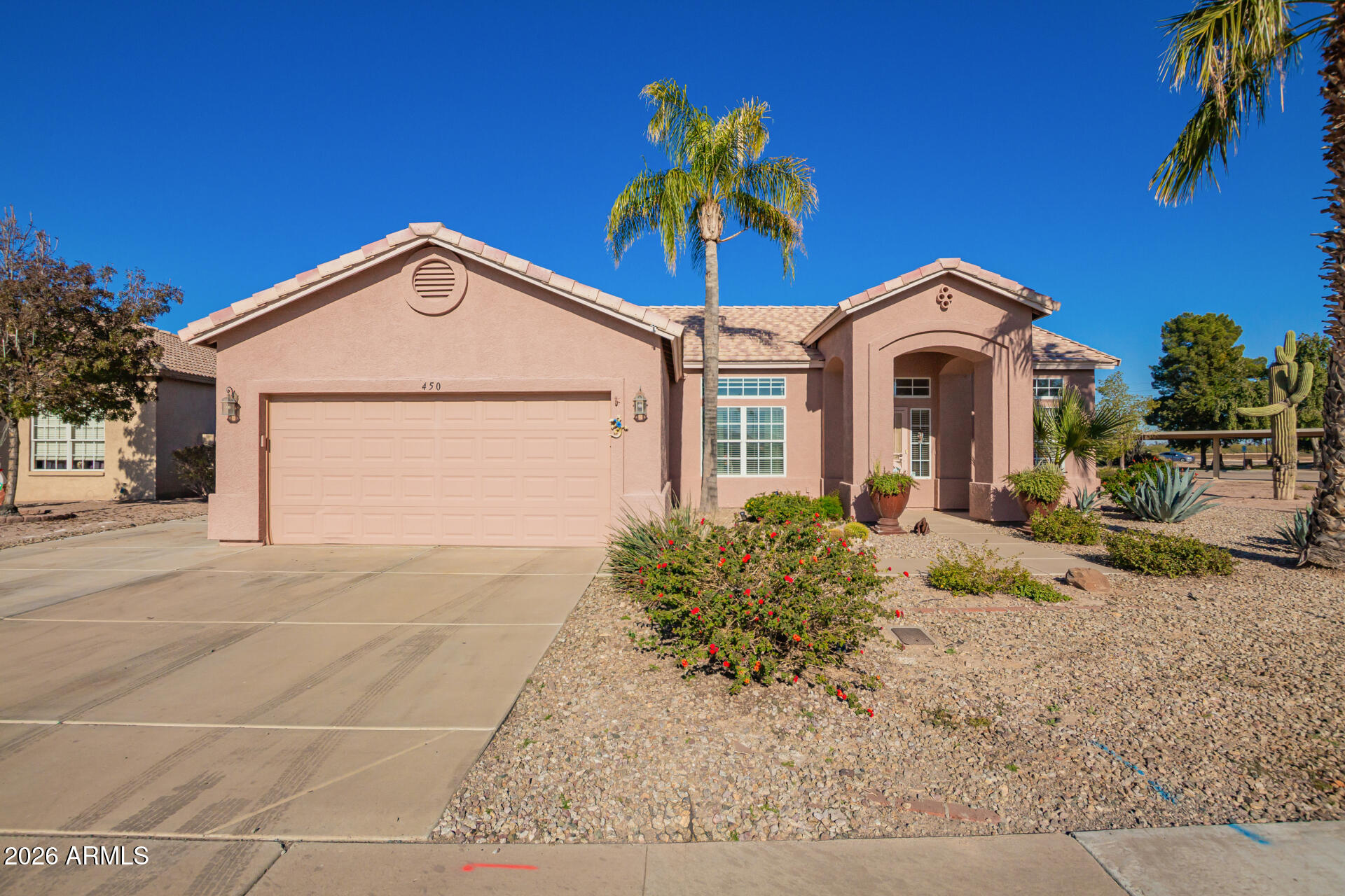 450 W CASA GRANDE LAKES Boulevard