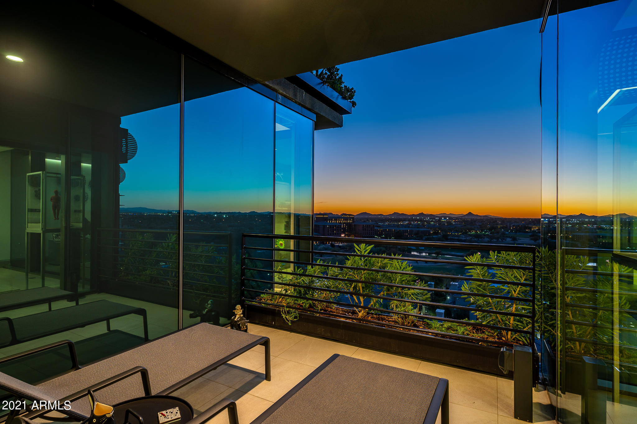 OPTIMA KIERLAND CENTER 7120 CONDOMINIUM 2ND AMD - Residential