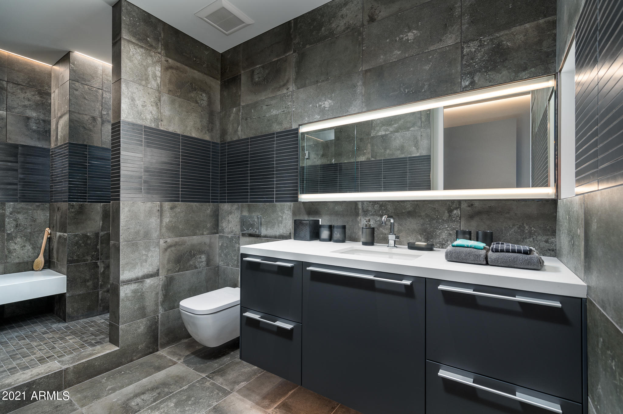 OPTIMA KIERLAND CENTER 7120 CONDOMINIUM 2ND AMD - Residential