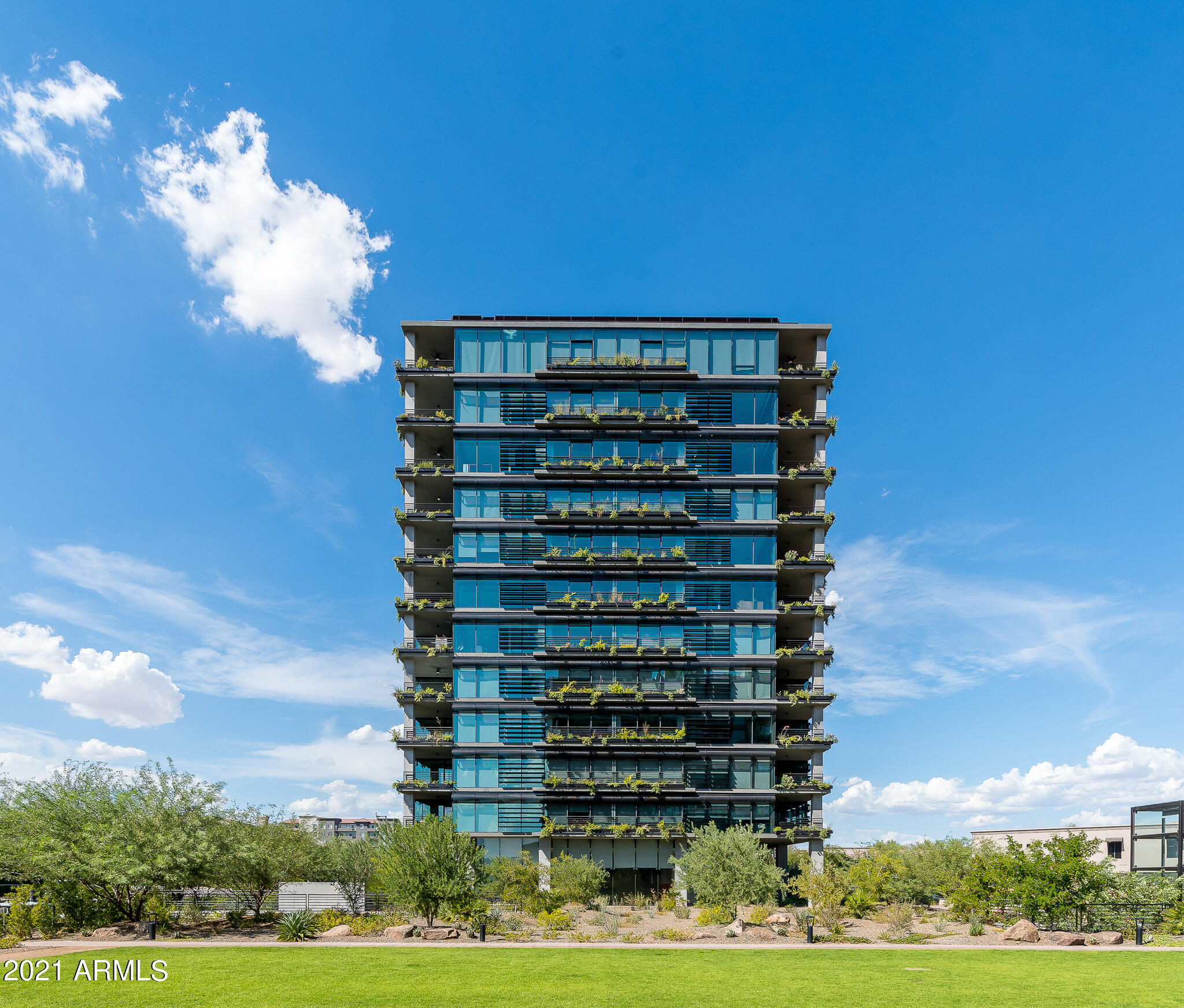 OPTIMA KIERLAND CENTER 7120 CONDOMINIUM 2ND AMD - Residential