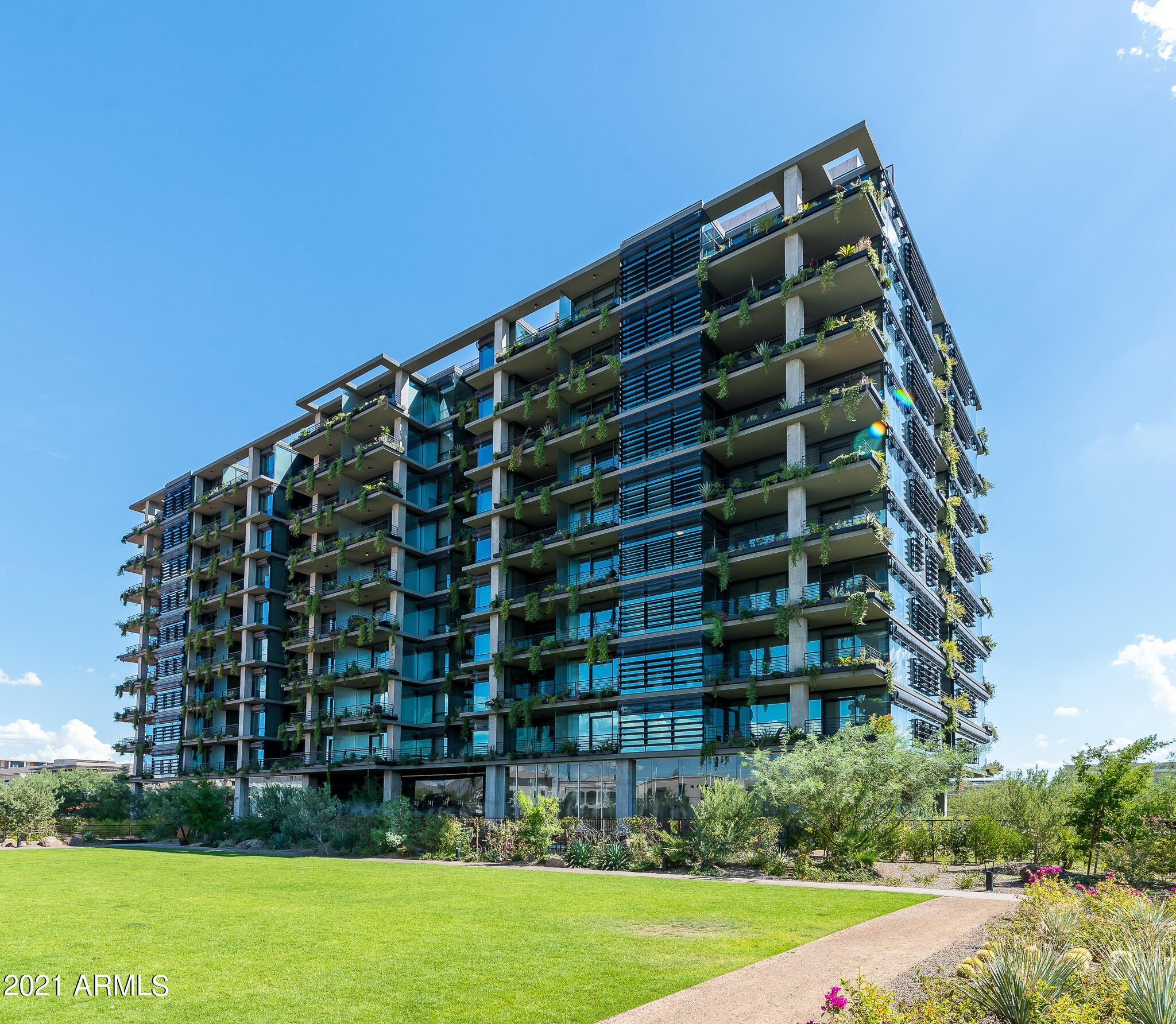 OPTIMA KIERLAND CENTER 7120 CONDOMINIUM 2ND AMD - Residential