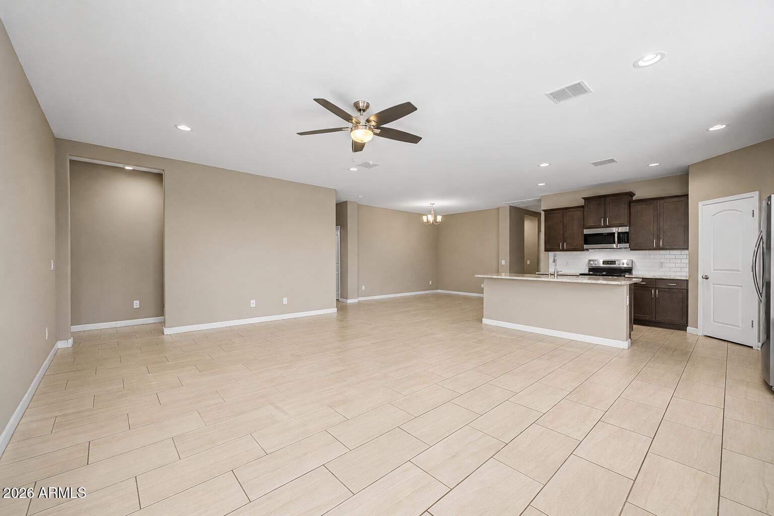10736 W BRONCO Trail