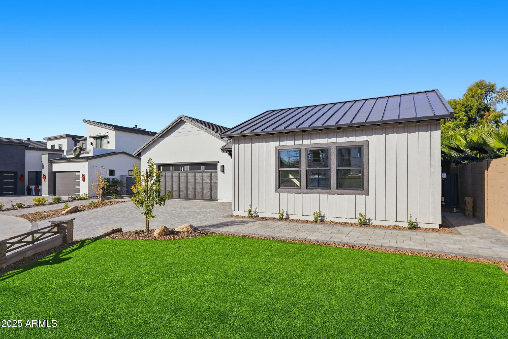 9864 W BLACK HILL Road