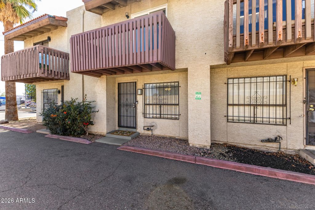 Photo of 1618 N 32nd Street #2, Phoenix, AZ 85008 (MLS # 7000848)