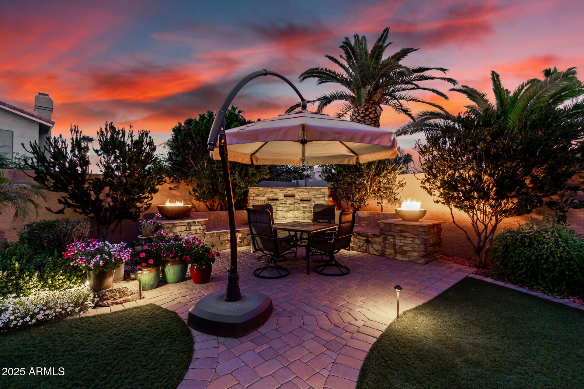 1502 W WAGNER Drive