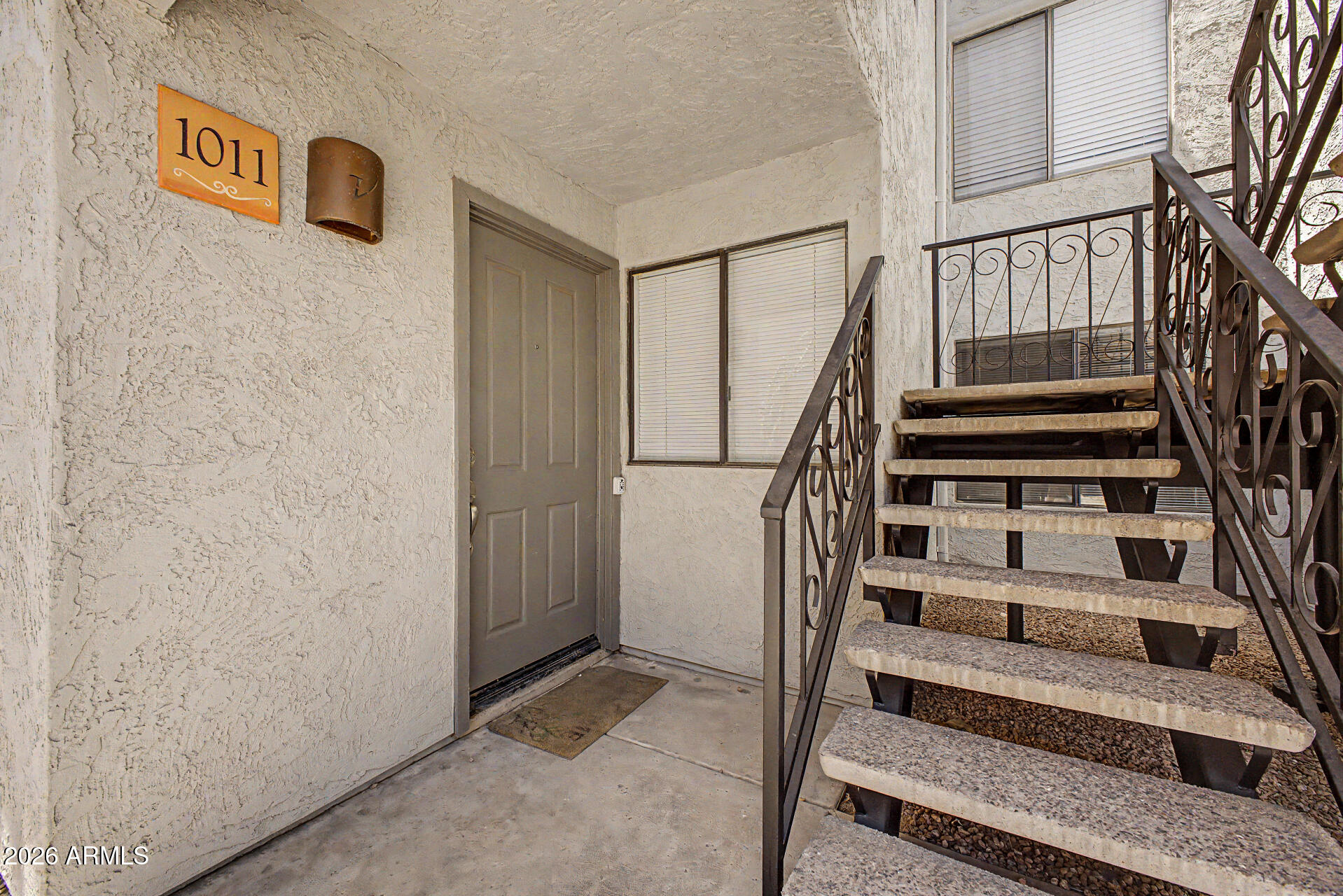 10115 E MOUNTAIN VIEW Road 1011
