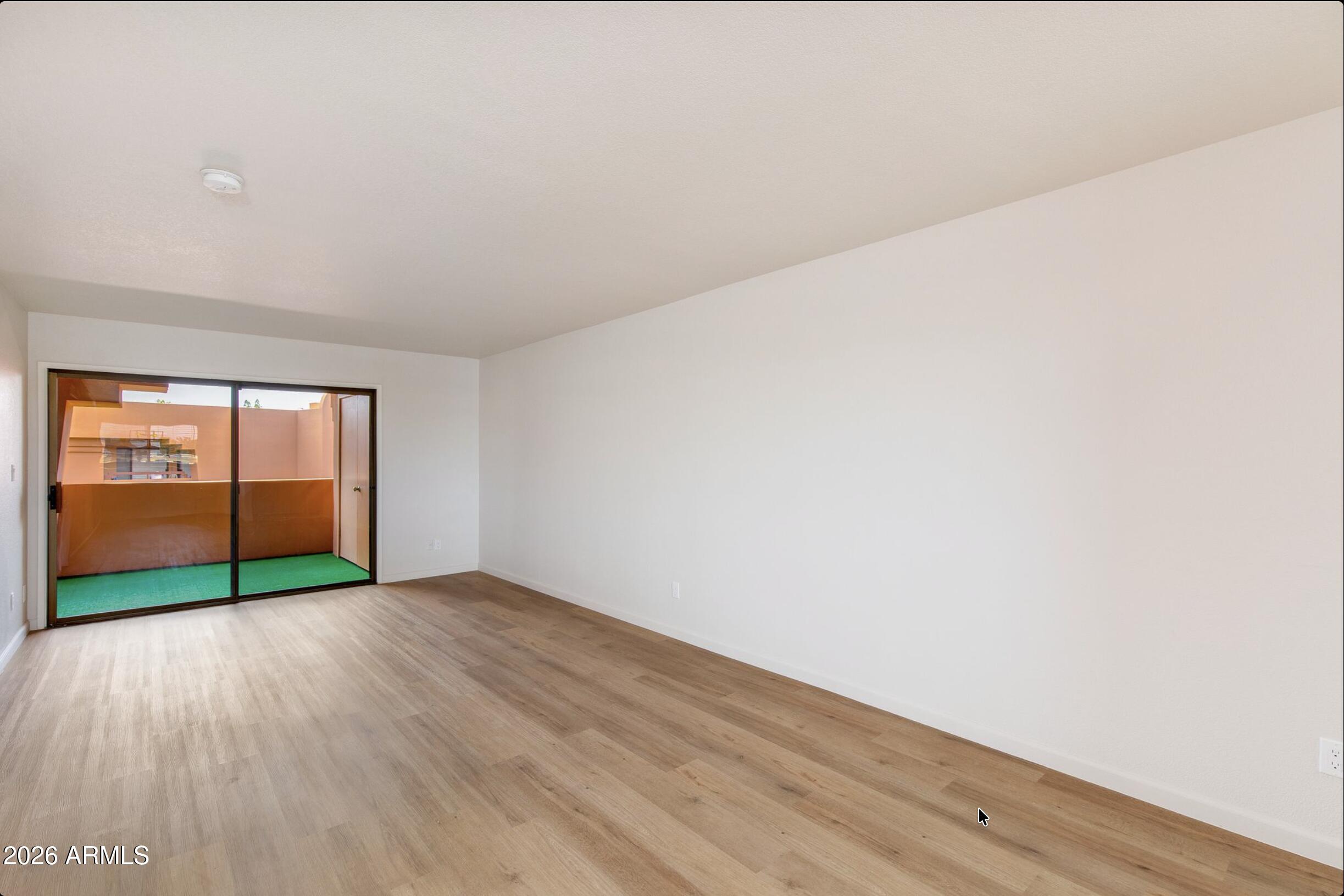 12222 N PARADISE VILLAGE Parkway S 440