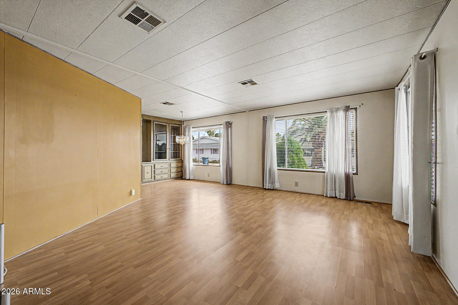 2650 W UNION HILLS Drive 62