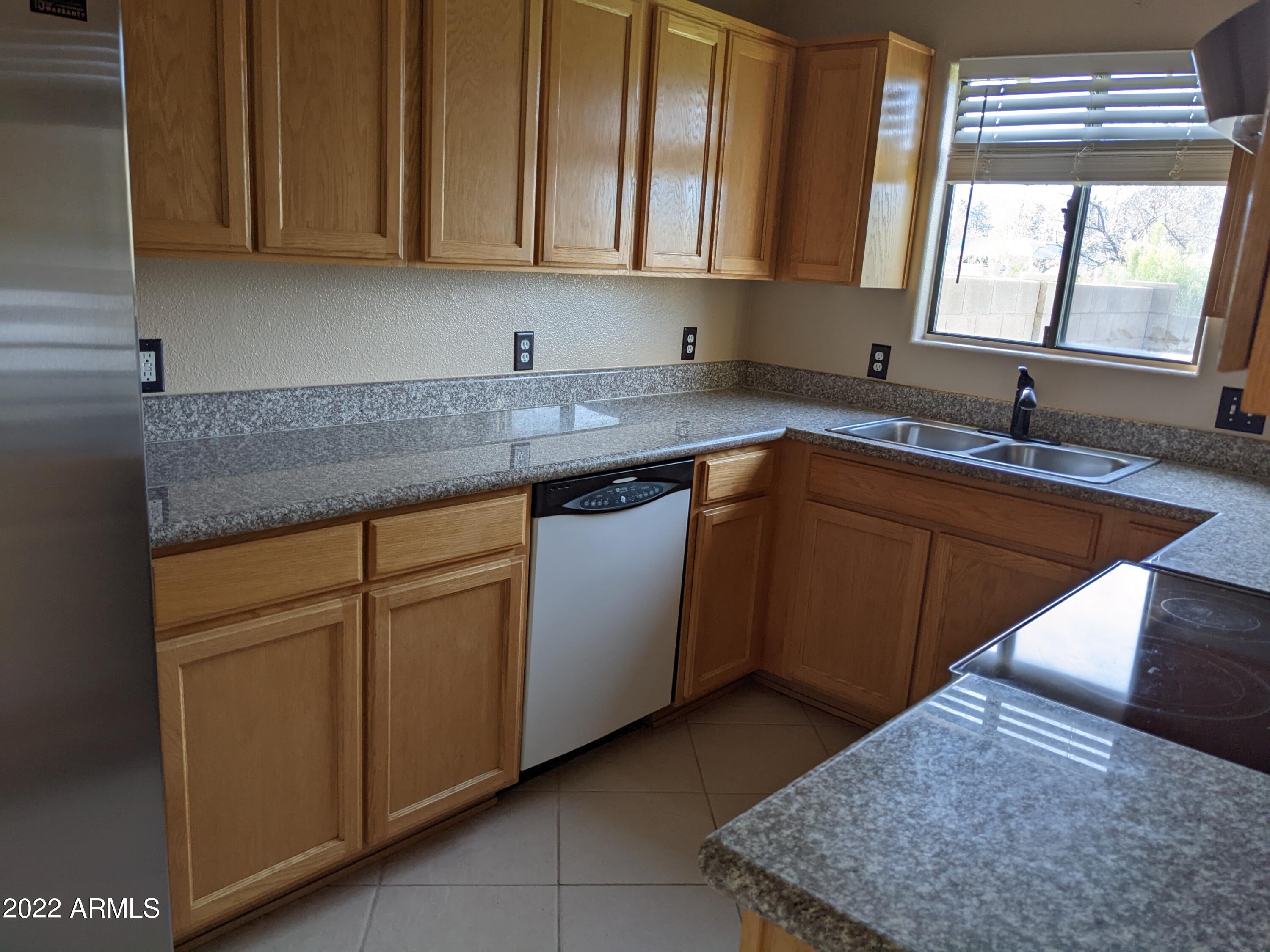 OCOTILLO VILLAS - Residential