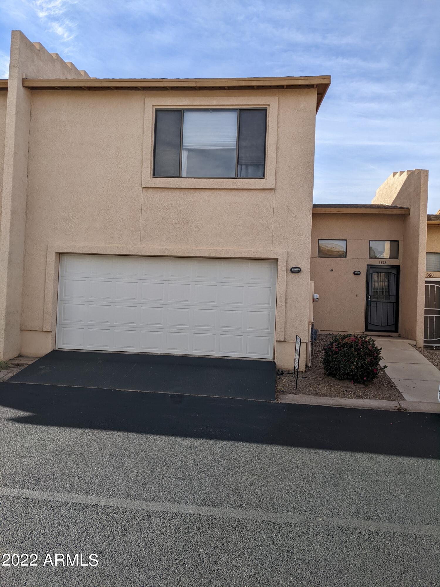 OCOTILLO VILLAS - Residential