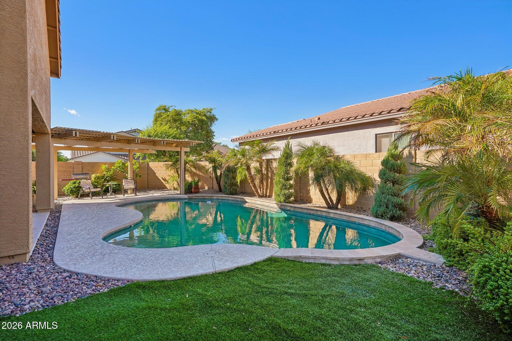 13634 W CARIBBEAN Lane