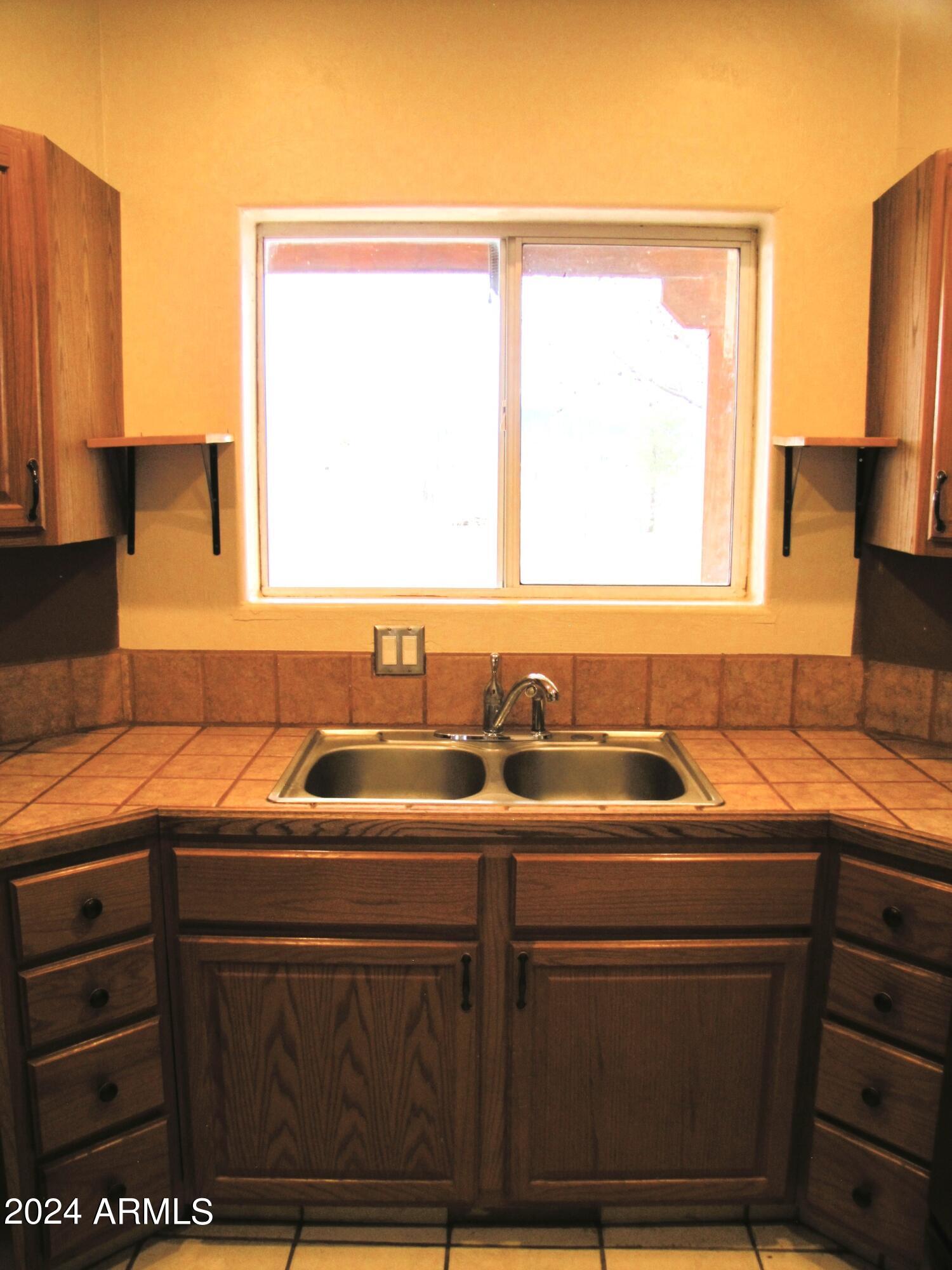 BARBARY ESTATES - Residential