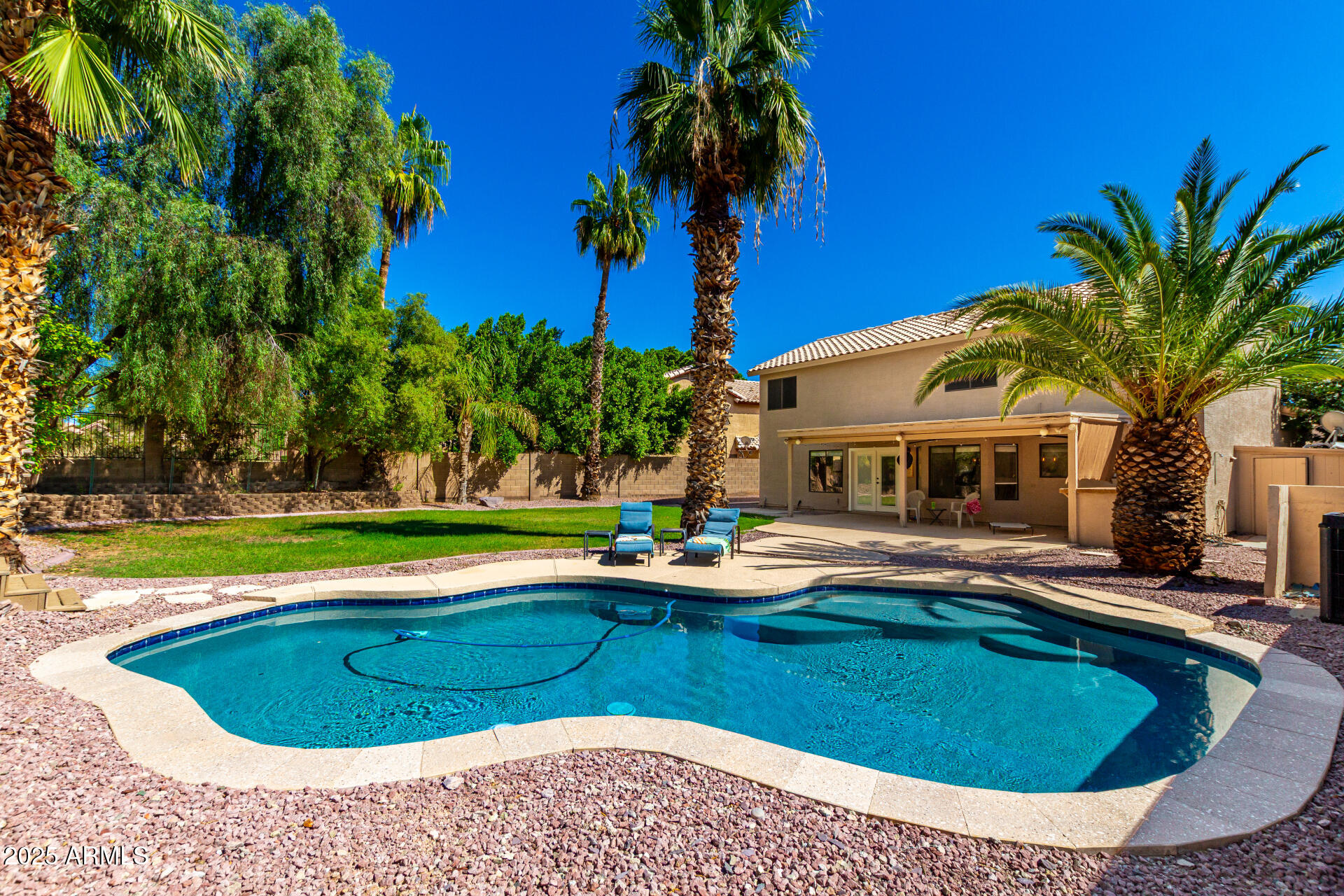 2108 E CIELO GRANDE Avenue