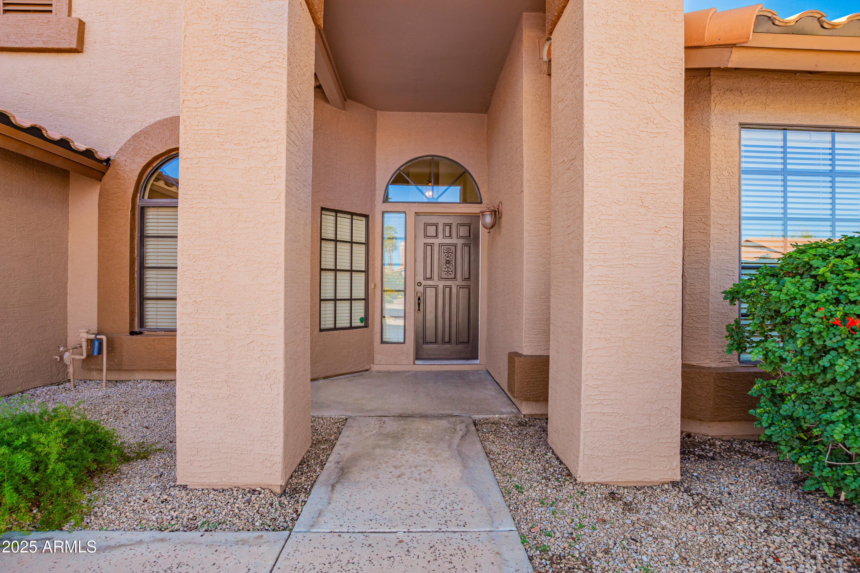 1517 W Islandia Drive