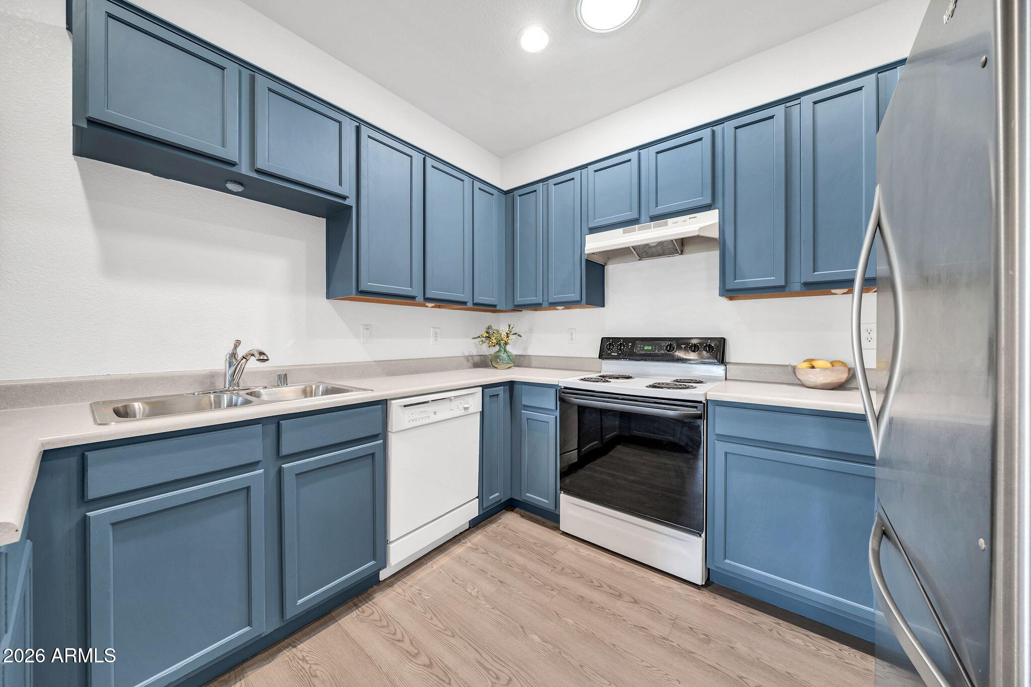 8800 N 107th Avenue 52