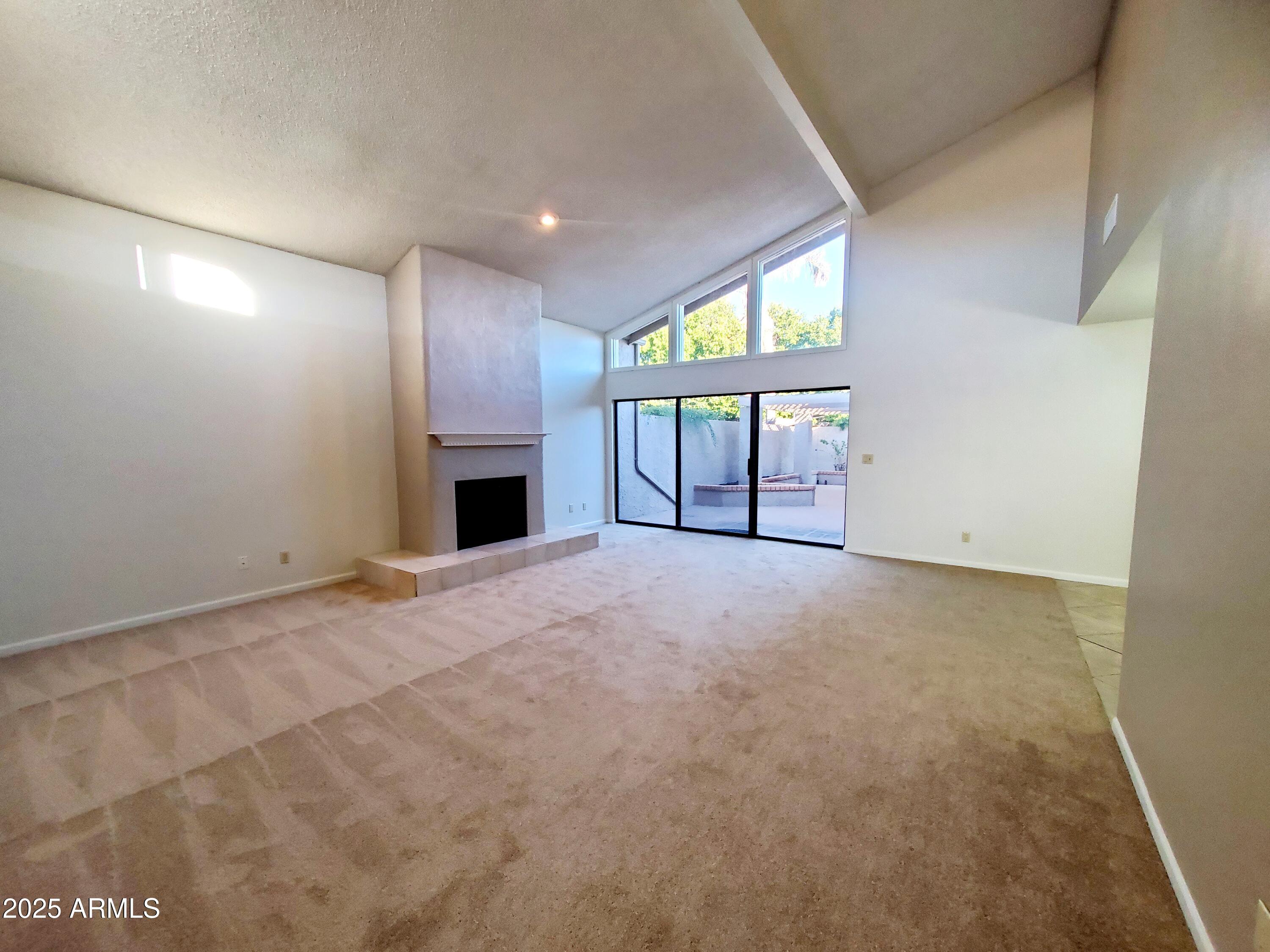 1606 E CACTUS WREN Drive