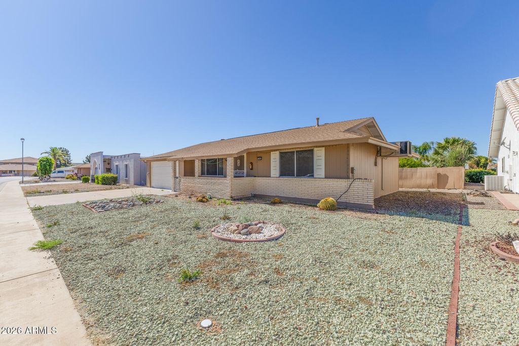 Photo of 9443 W Arrowhead Drive, Sun City, AZ 85351 (MLS # 6997979)