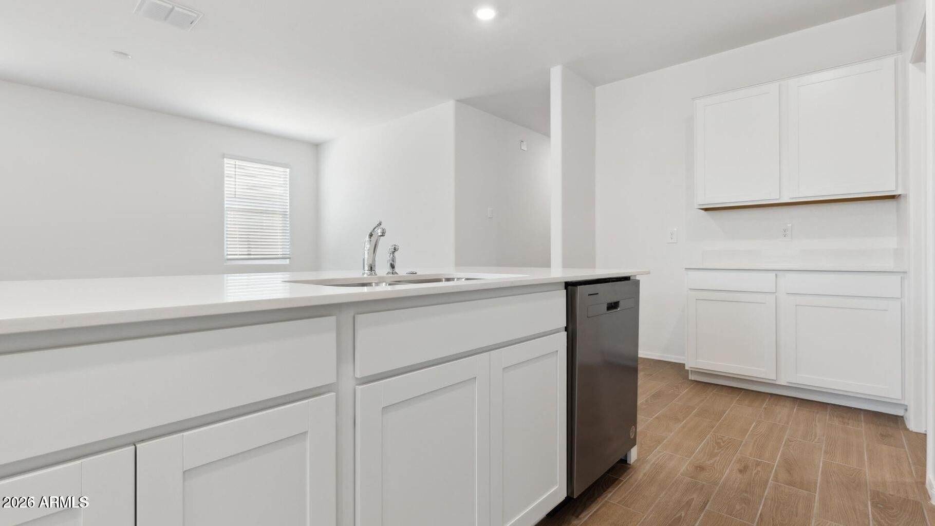18357 W BUCKSKIN Trail