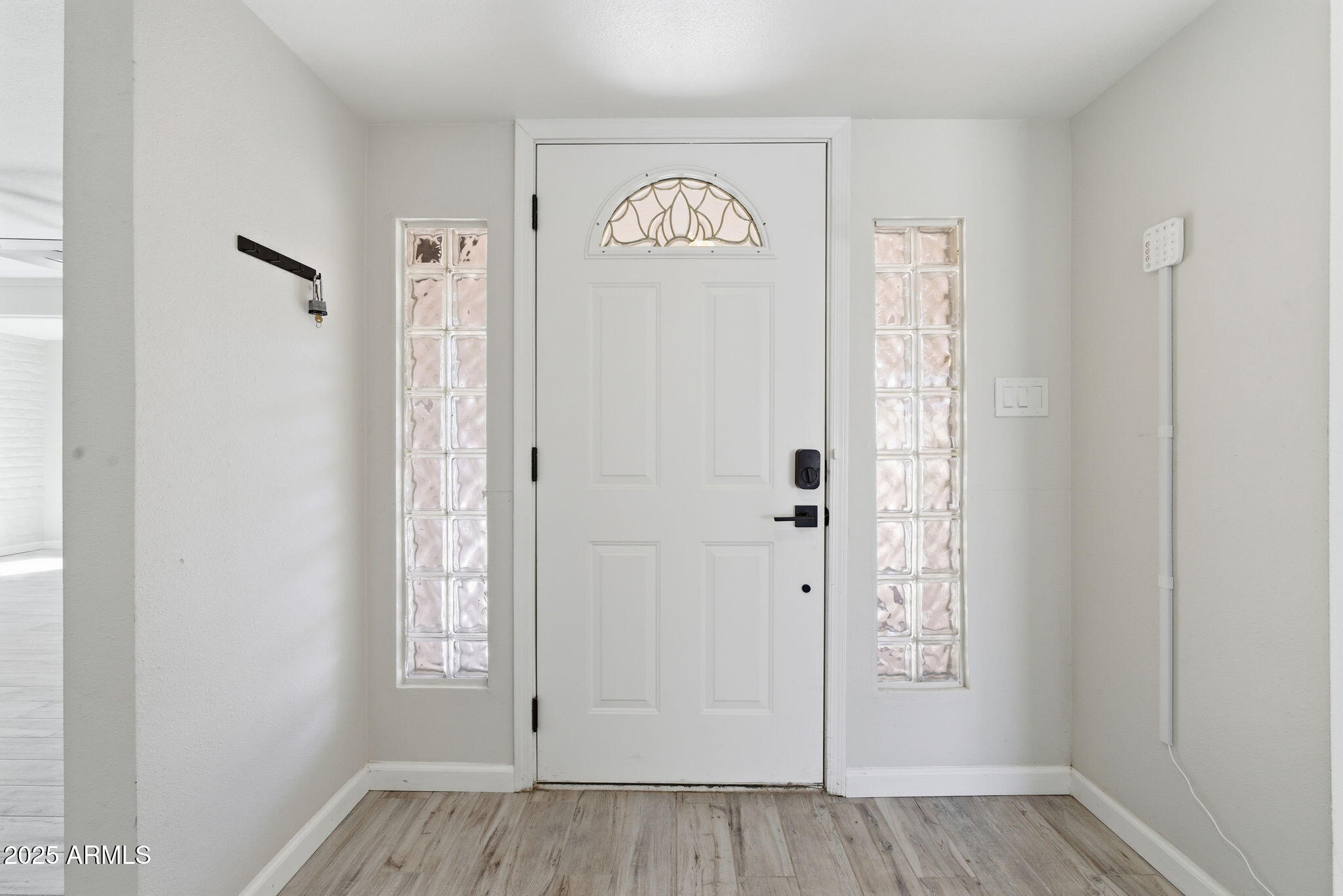 1708 W VILLA MARIA Drive