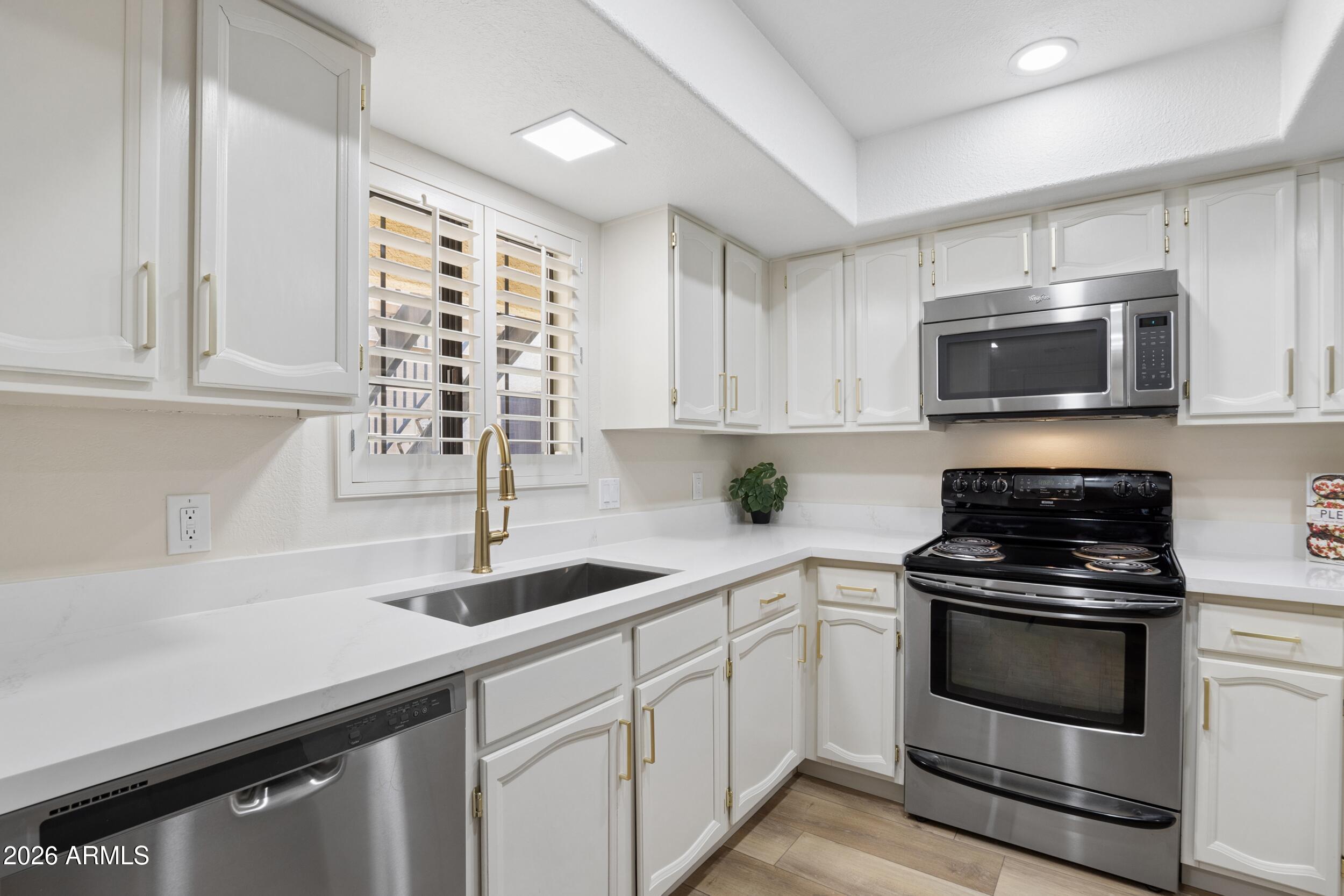 8315 N 21ST Drive G107