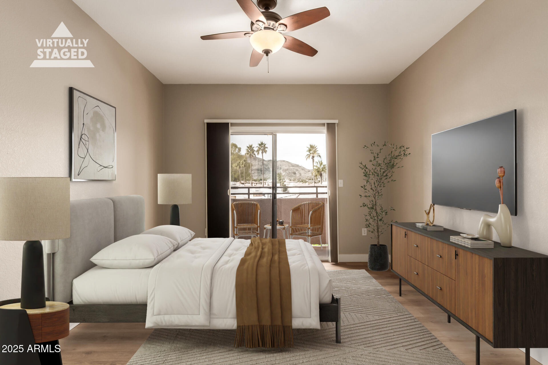 10410 N CAVE CREEK Road 2006