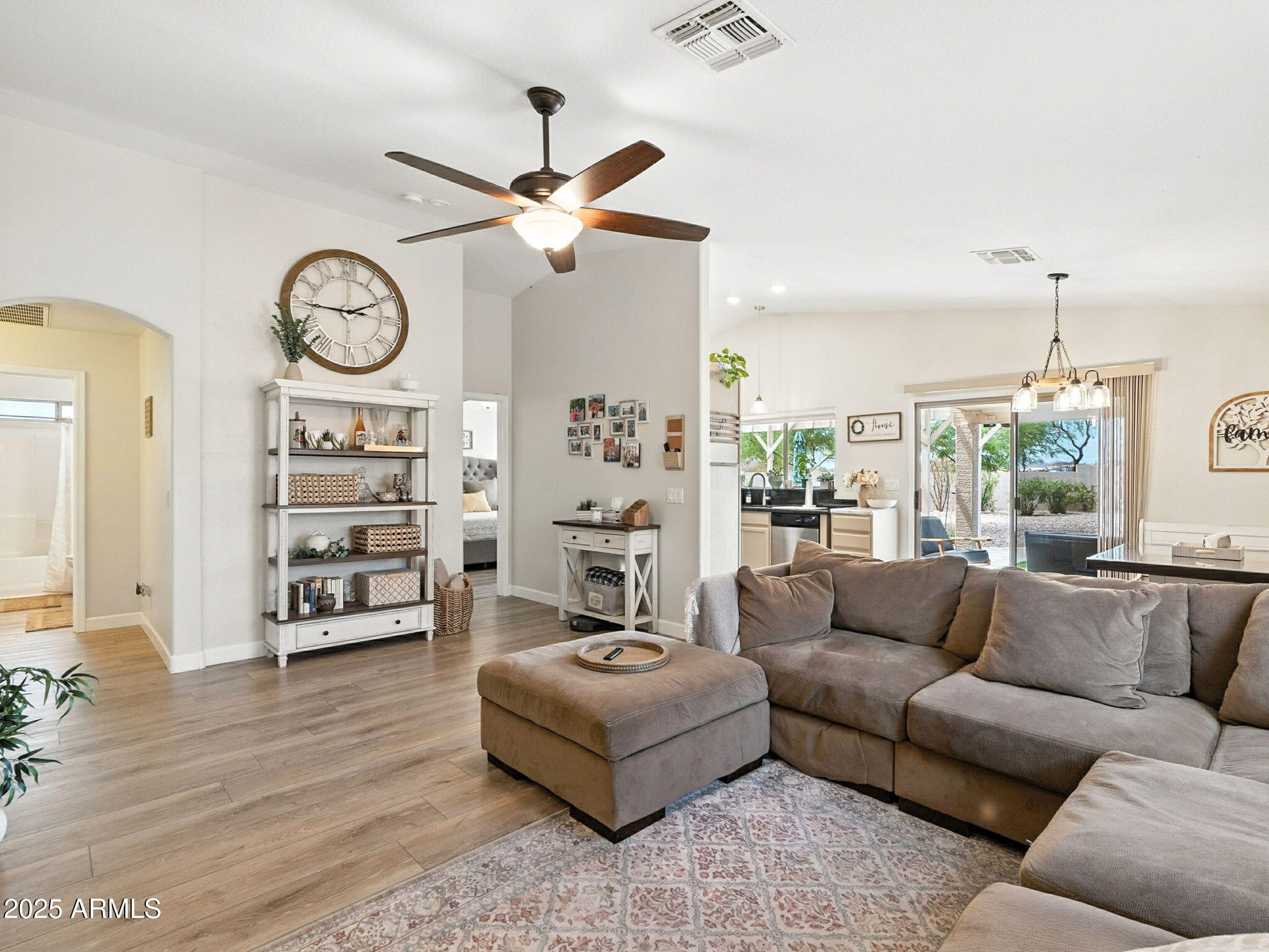 6768 S RUSSET SKY Way