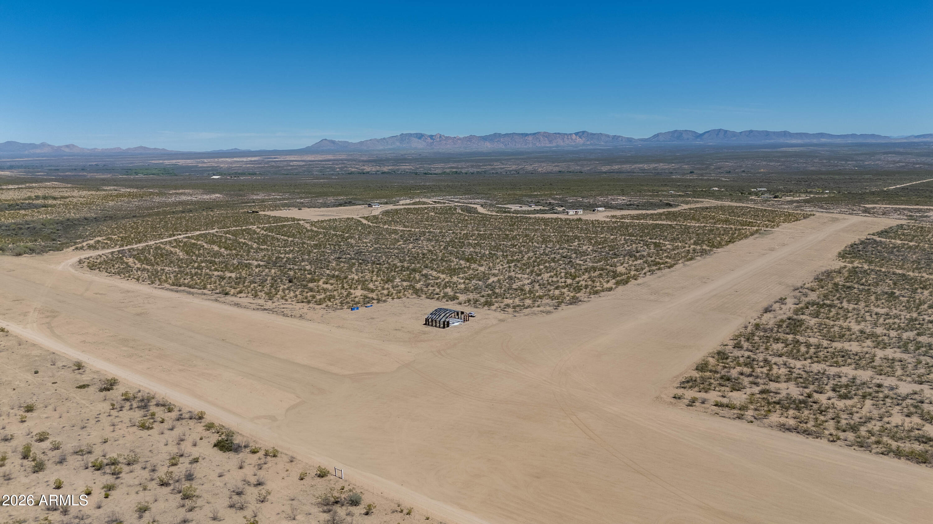 2940 N 4 PILLARS Road -