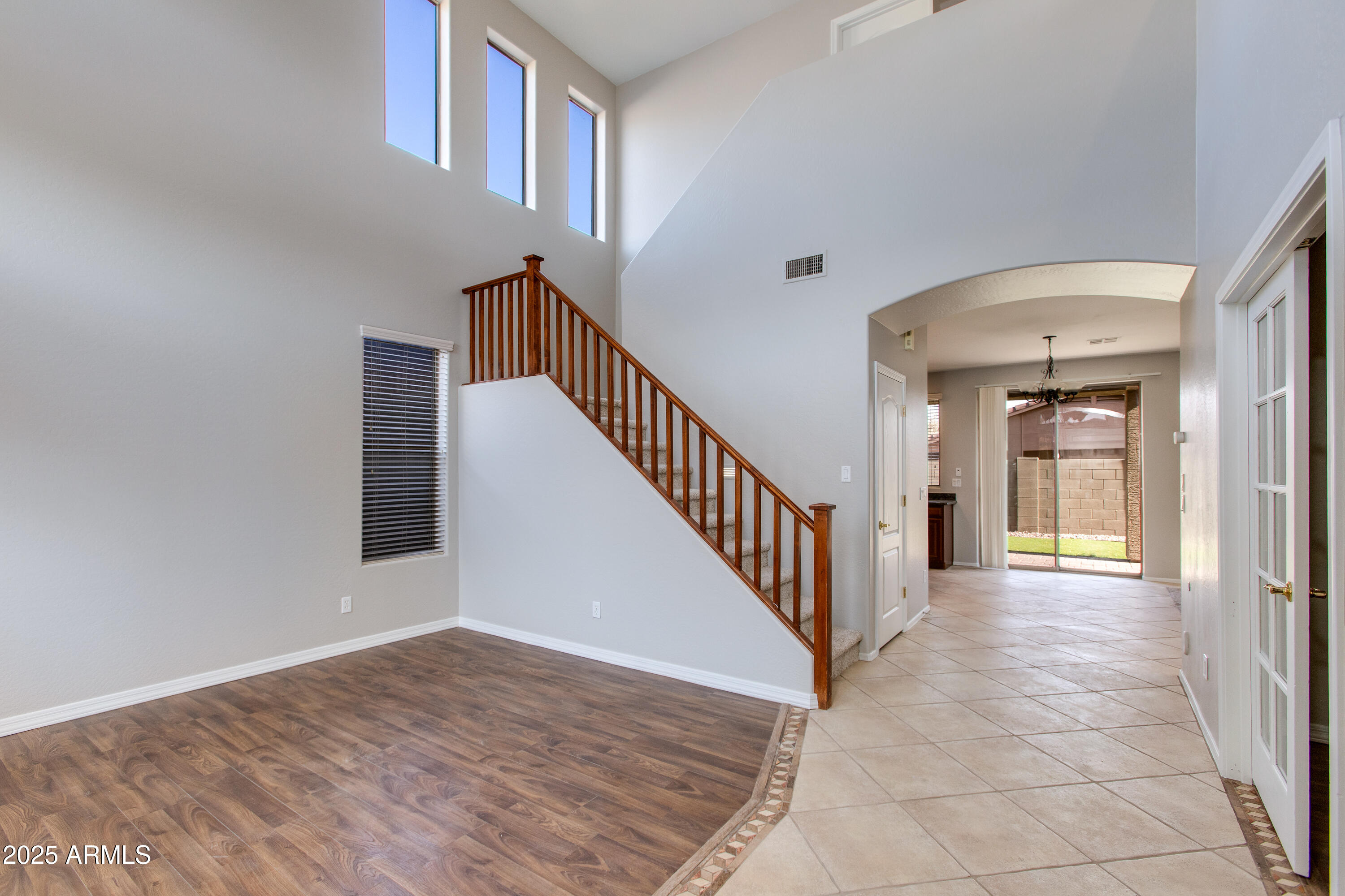 2539 W OLD PAINT Trail