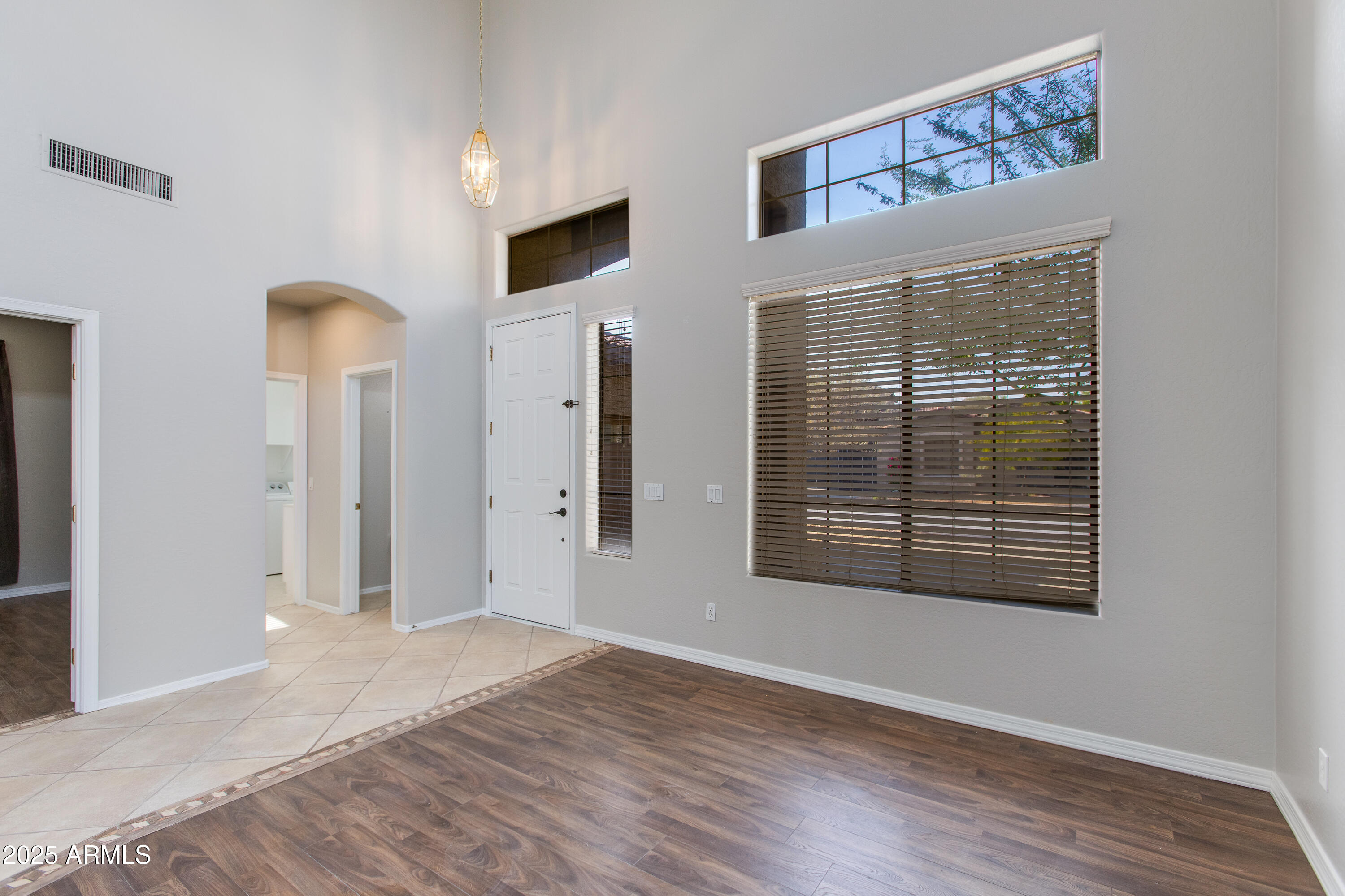2539 W OLD PAINT Trail
