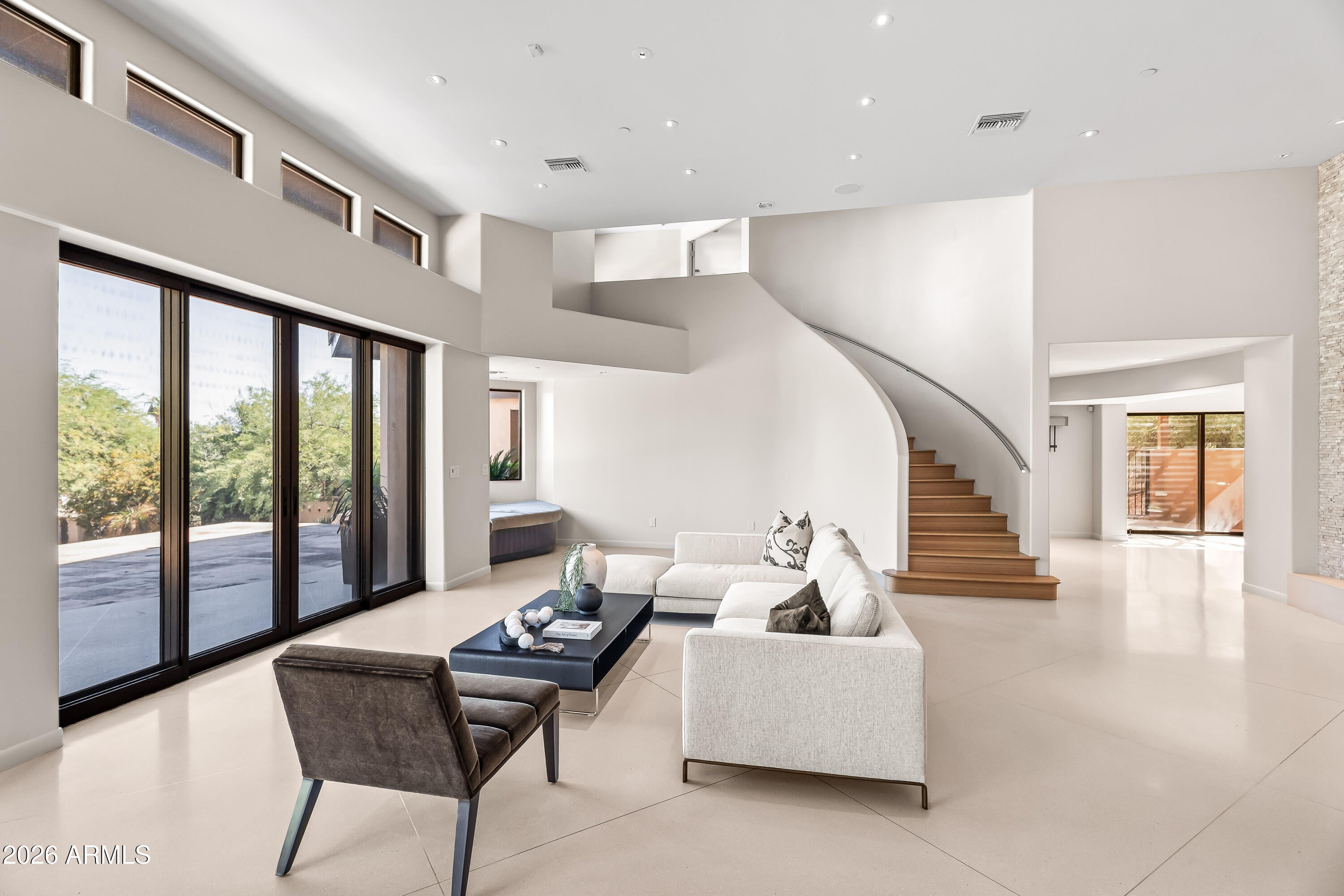 6015 E QUARTZ MOUNTAIN Road