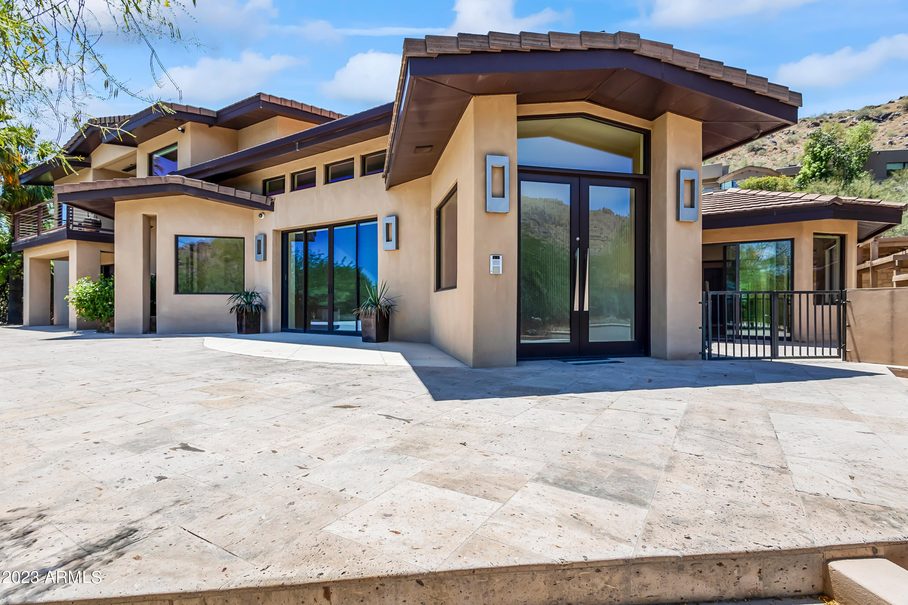 6015 E QUARTZ MOUNTAIN Road