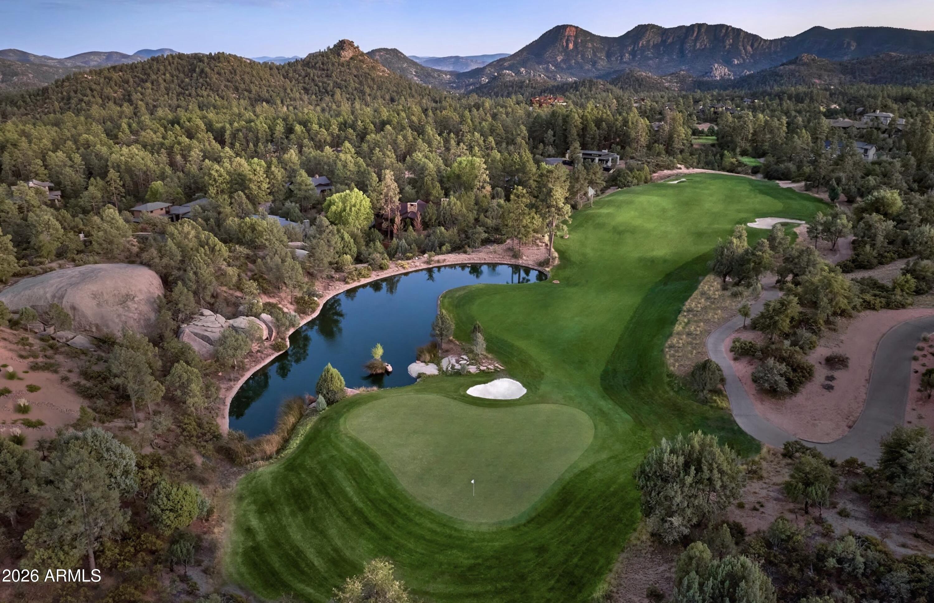 2706 E Wild Rose Circle