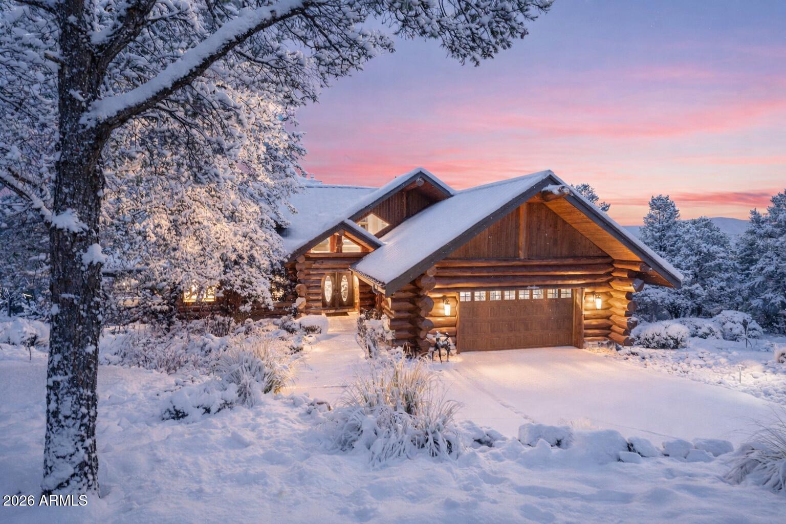 2706 E Wild Rose Circle