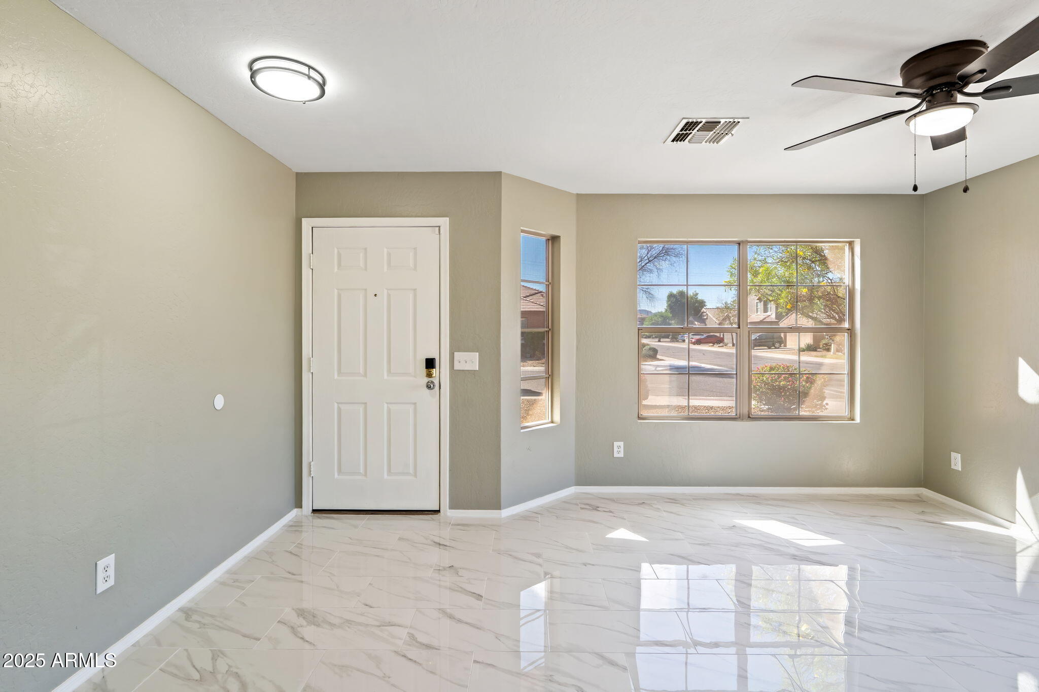 Homes for Sale in Queen Creek Arizona 4 2922 W DUNBAR Drive