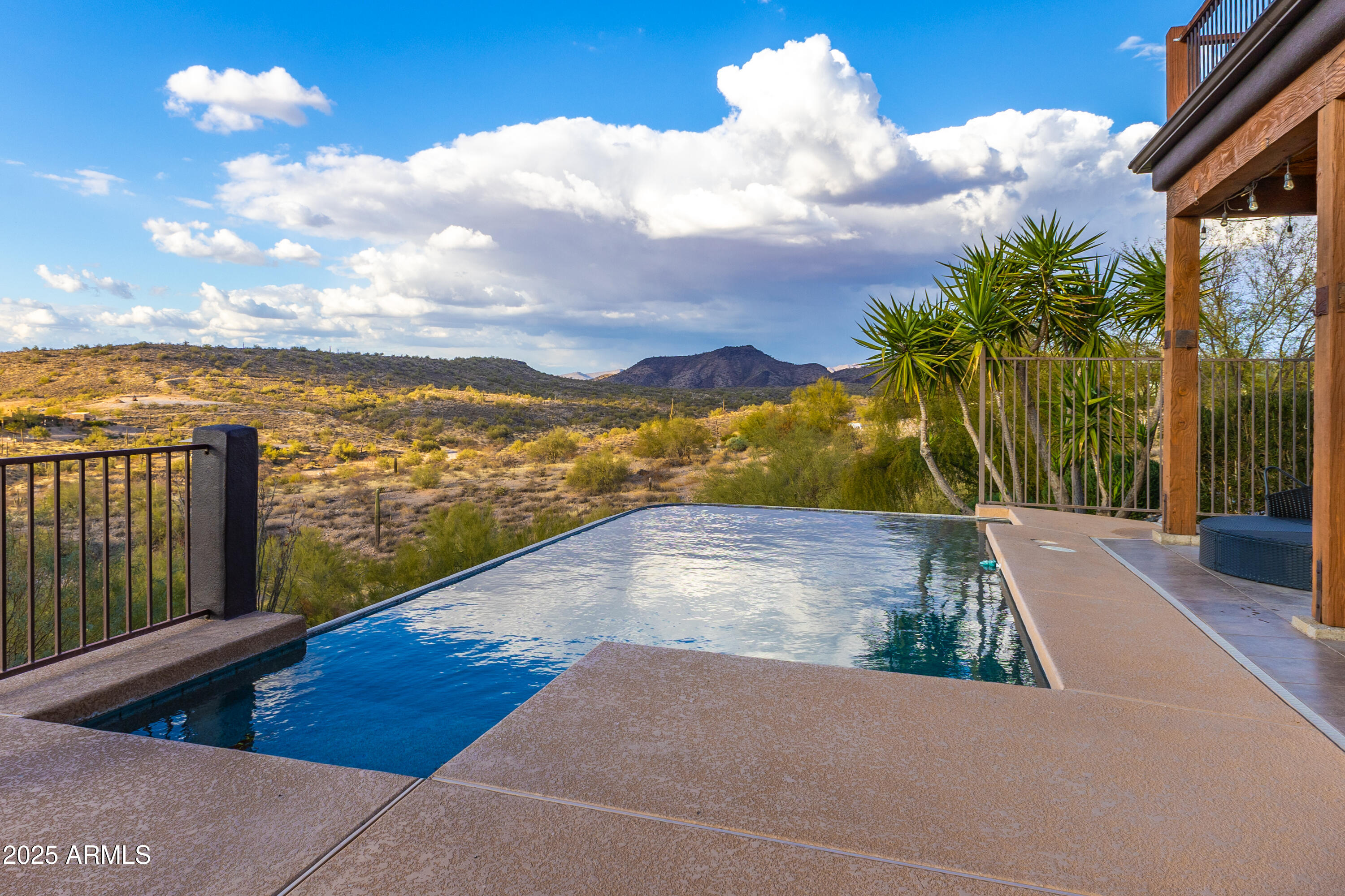 14426 N Vista Del Oro --