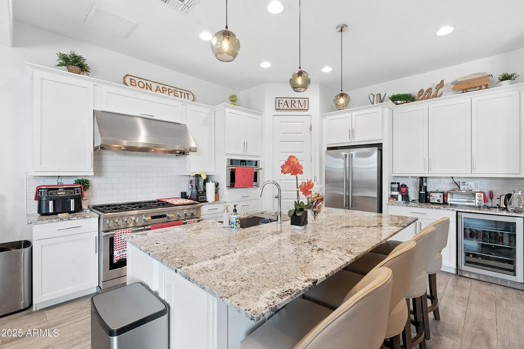 Photo of 164 E Taurus Place, Chandler, AZ 85249 (MLS # 6923119)