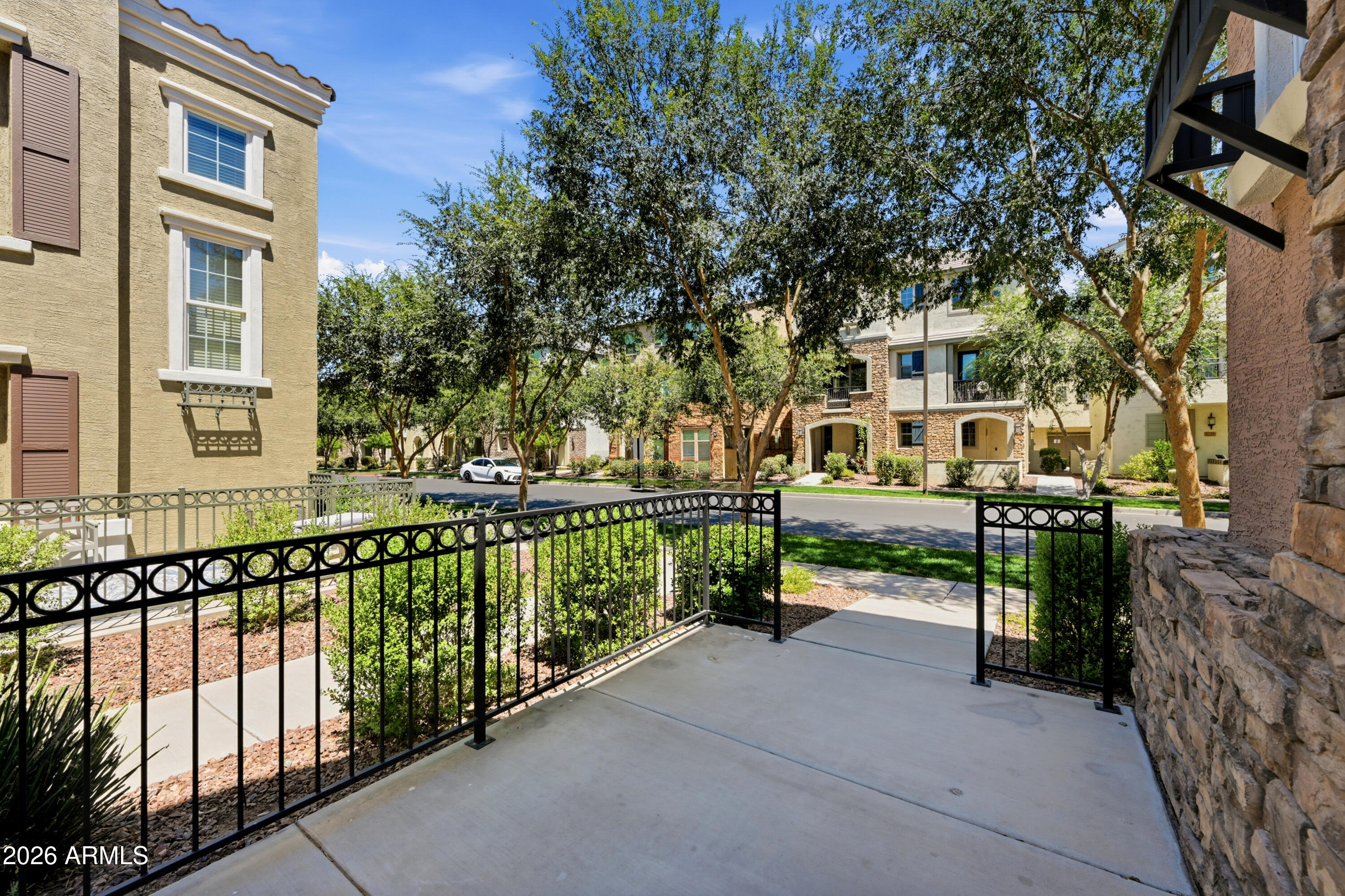 VAL VISTA CLASSIC PARCEL 1 CONDOMINIUM - Residential