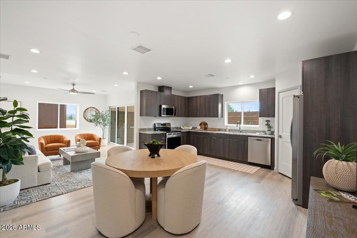 10 Navajo Drive 24A