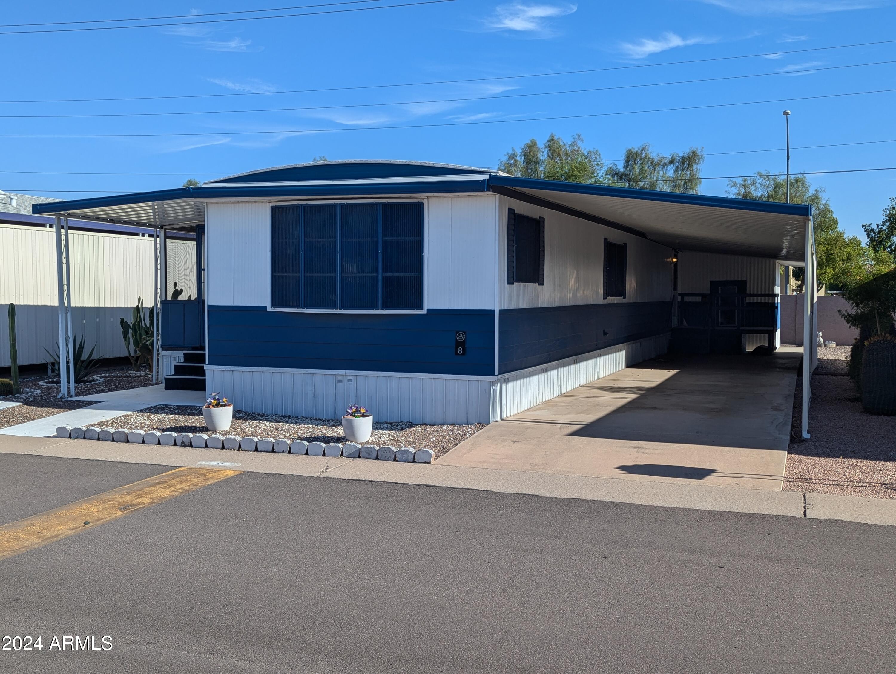205 S HIGLEY Road 8