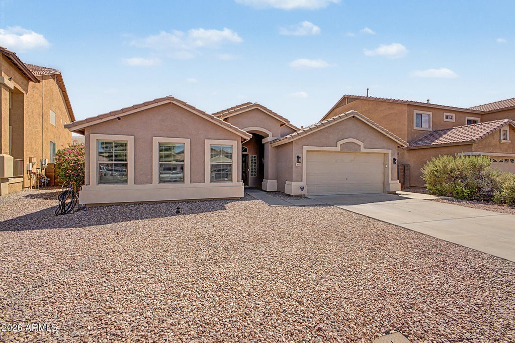 Photo of 8013 W Cordes Road, Phoenix, AZ 85043 (MLS # 7072779)