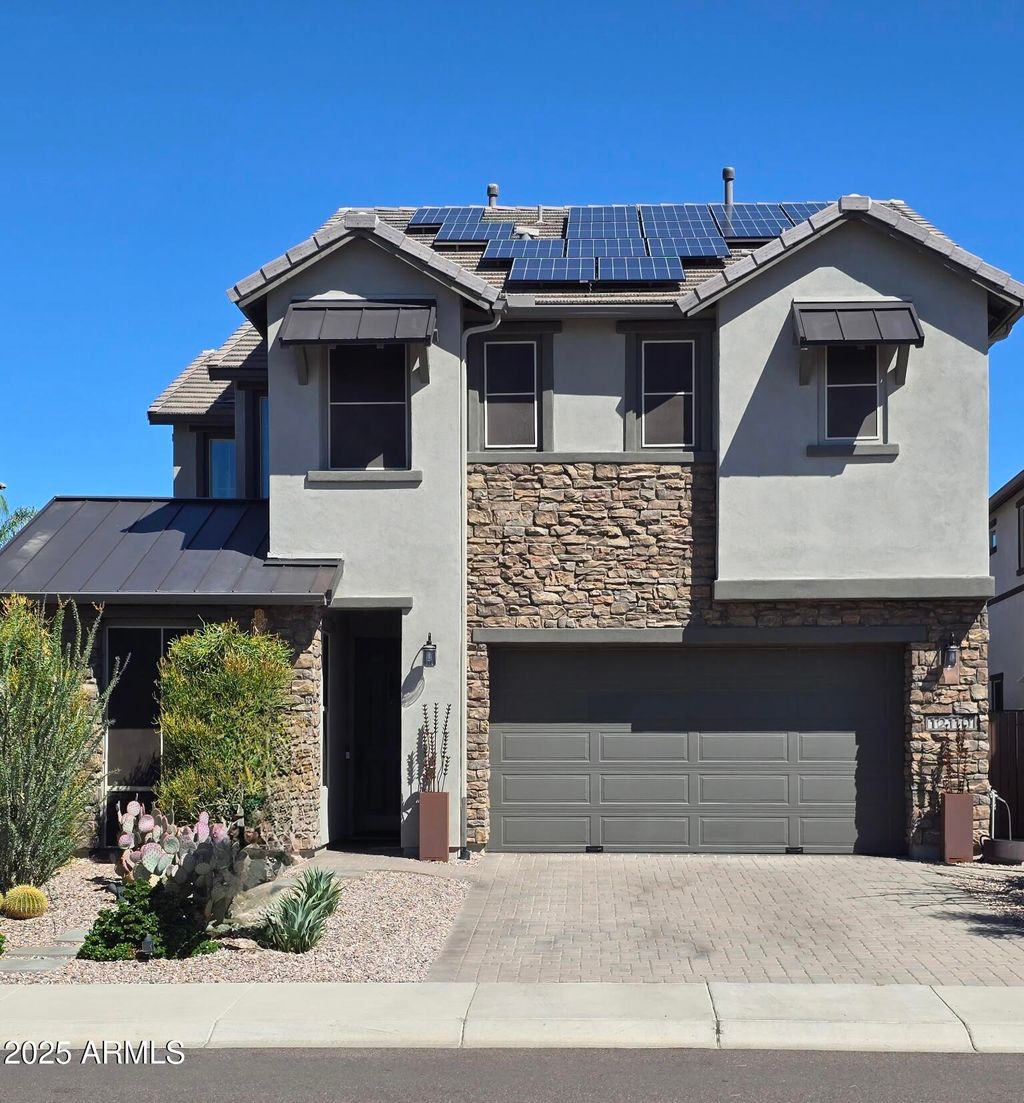 Photo of 12110 W Dale Lane, Peoria, AZ 85383 (MLS # 6924806)