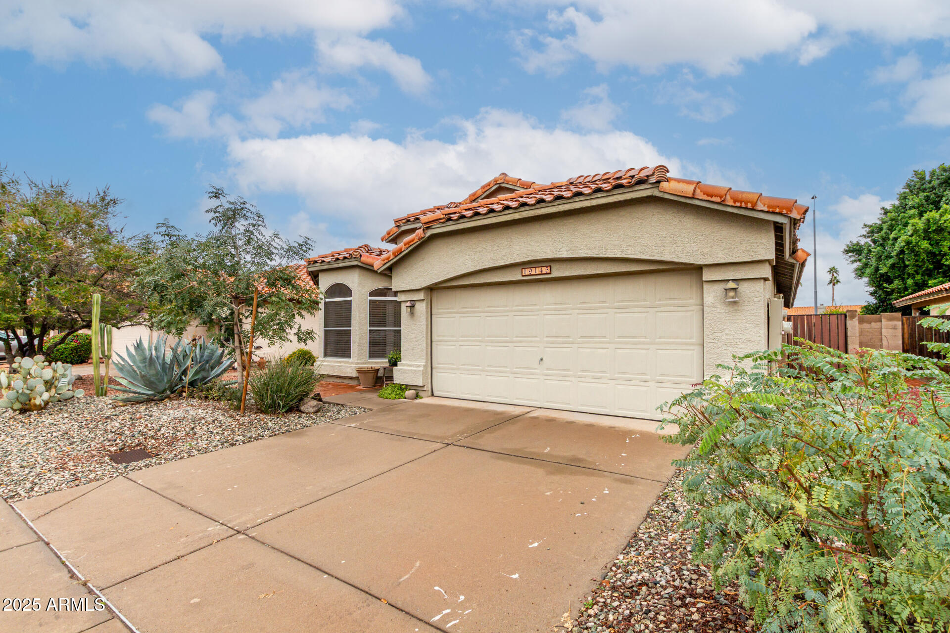 19145 N 75TH Drive