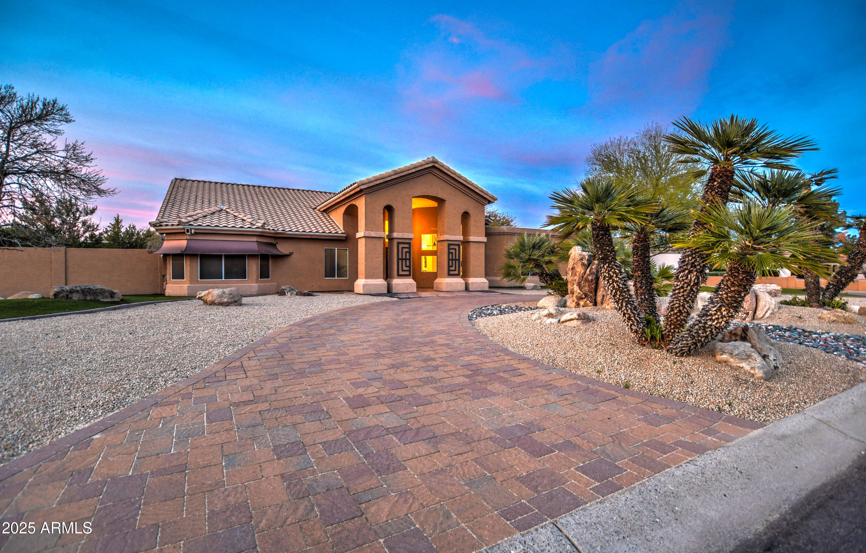 5332 W MISTY WILLOW Lane