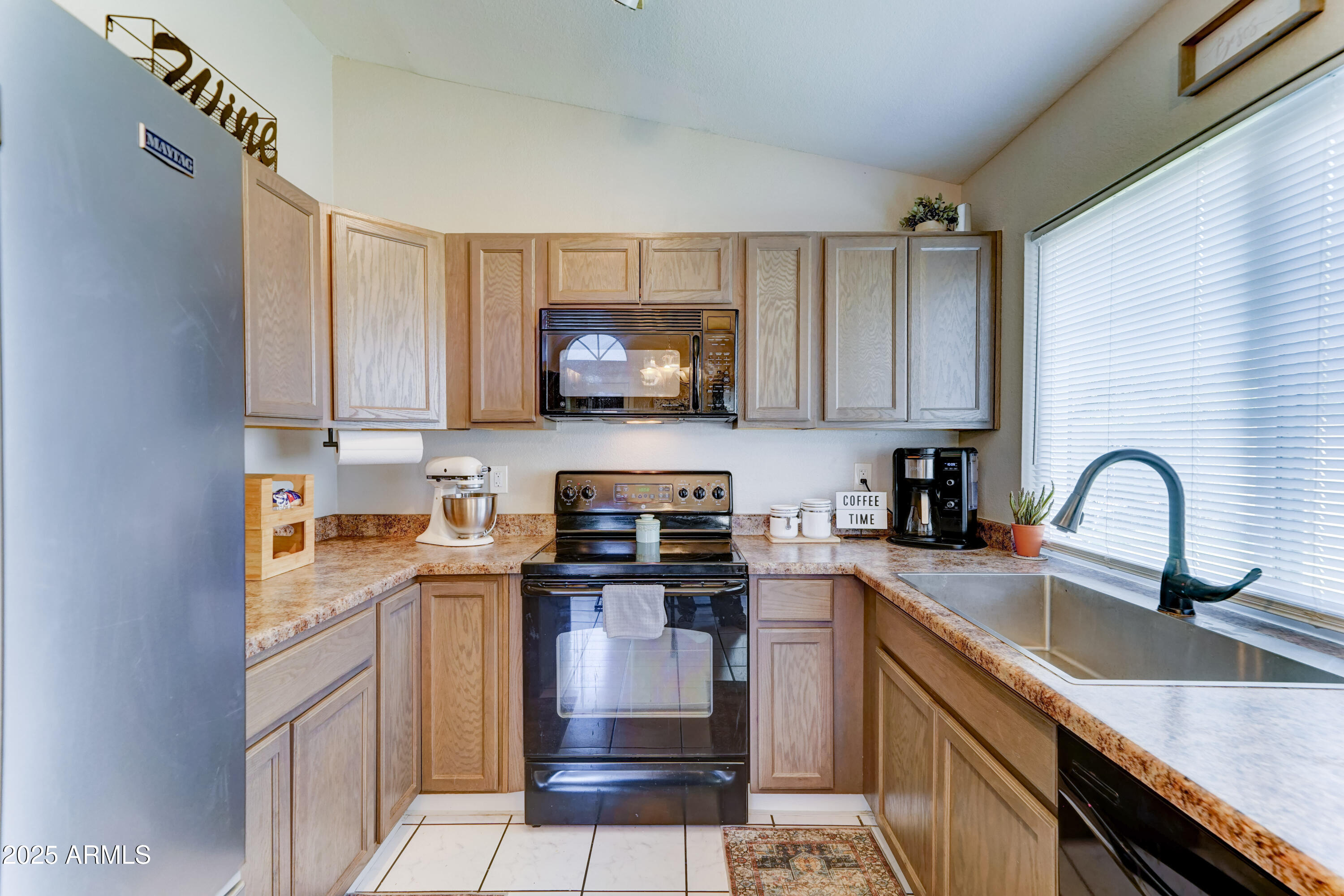 6826 S 16TH Way