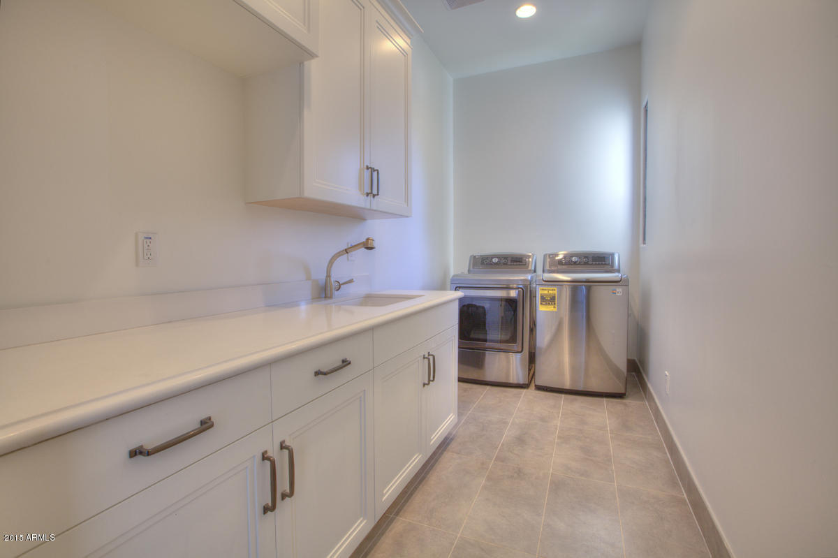 HUMMINGBIRD VISTA - Residential