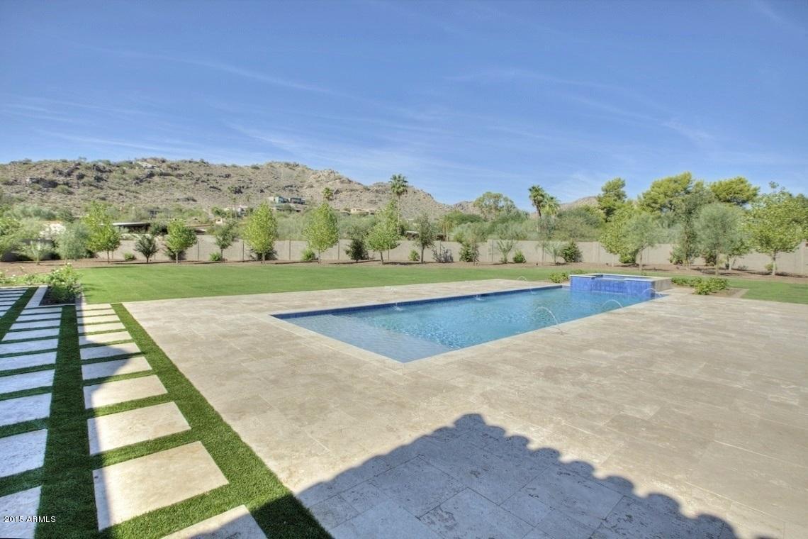 HUMMINGBIRD VISTA - Residential