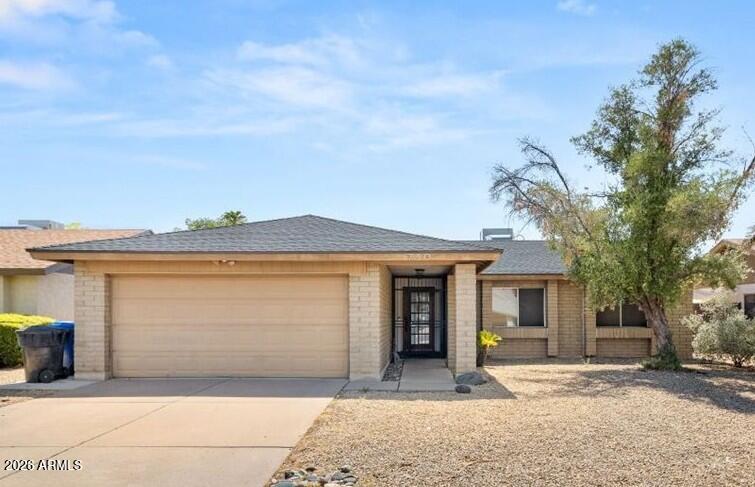 730 N SYCAMORE --