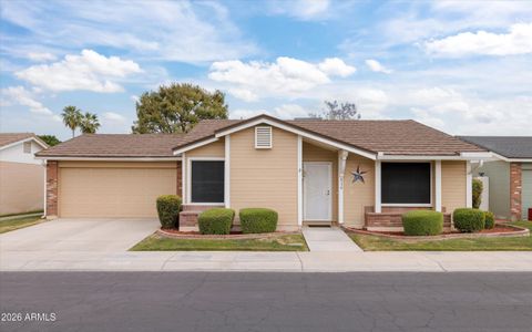 Photo of 514 E Anderson Avenue, Phoenix, AZ 85022 (MLS # 7014665)