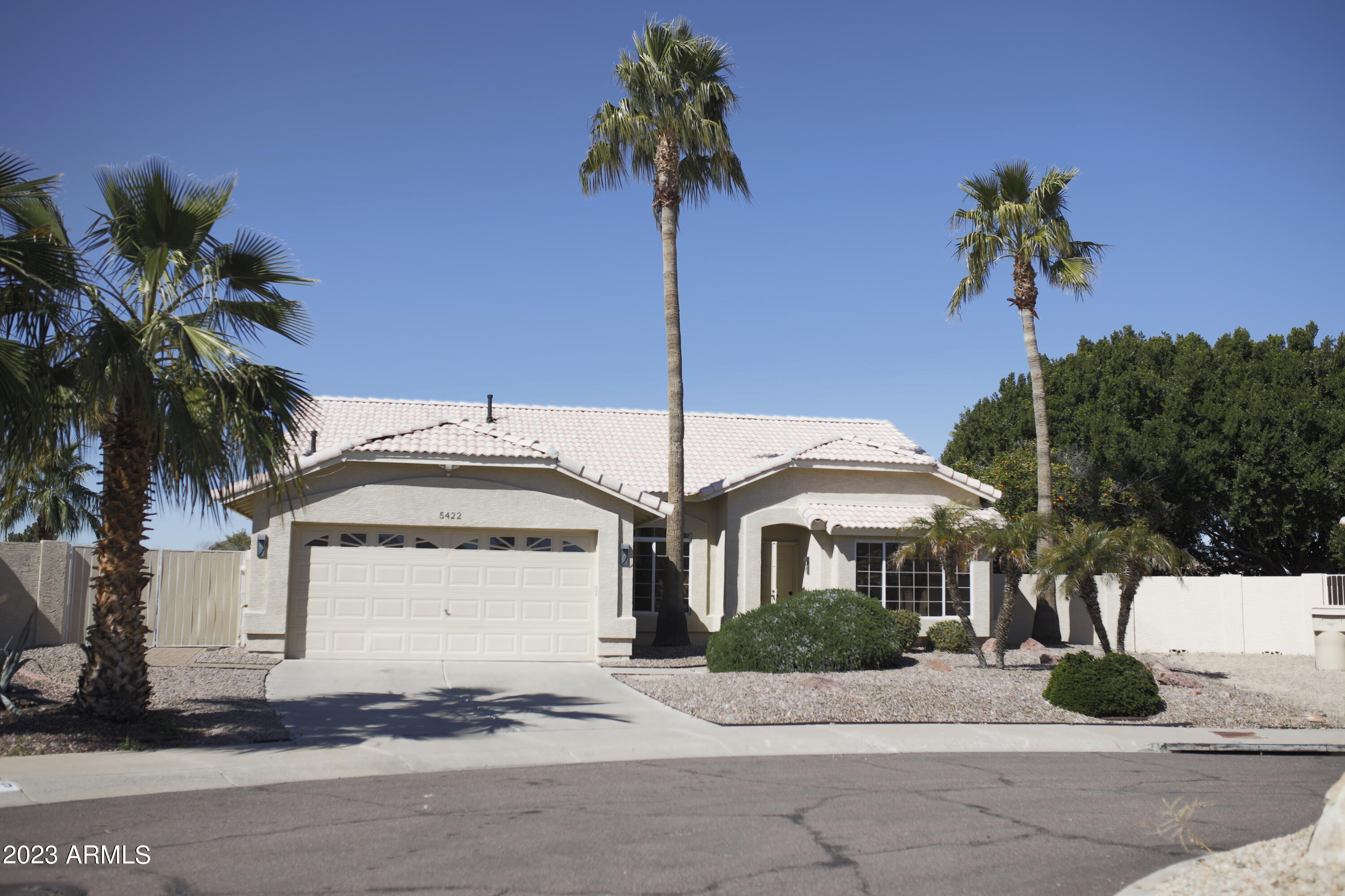 5422 W PONTIAC Drive